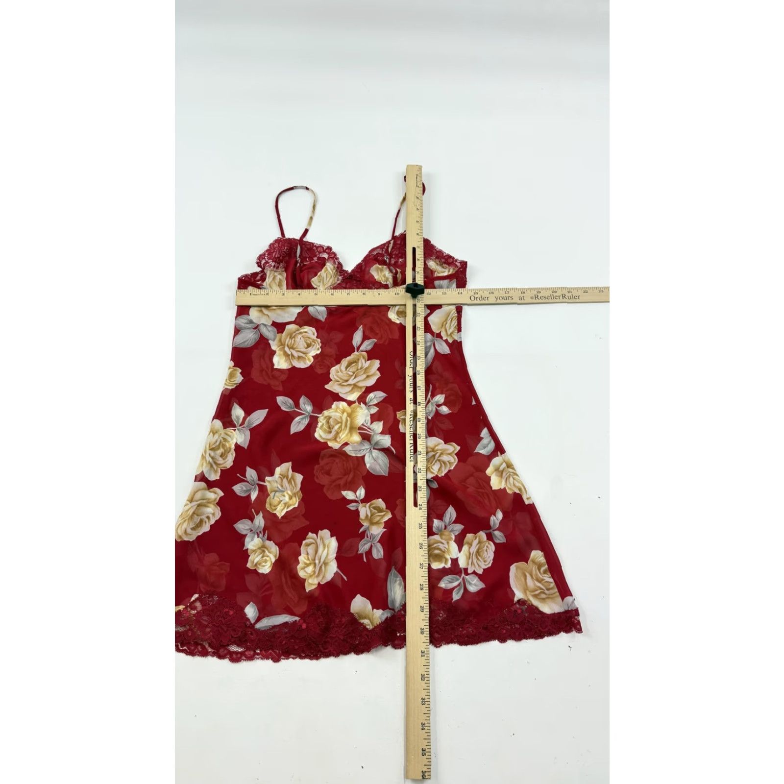 Victoria's Secret VINTAGE Victoria's Secret Nightgown Womens Small Red Satin Rose Floral Lace Chemise Size ONE SIZE - 5 Thumbnail