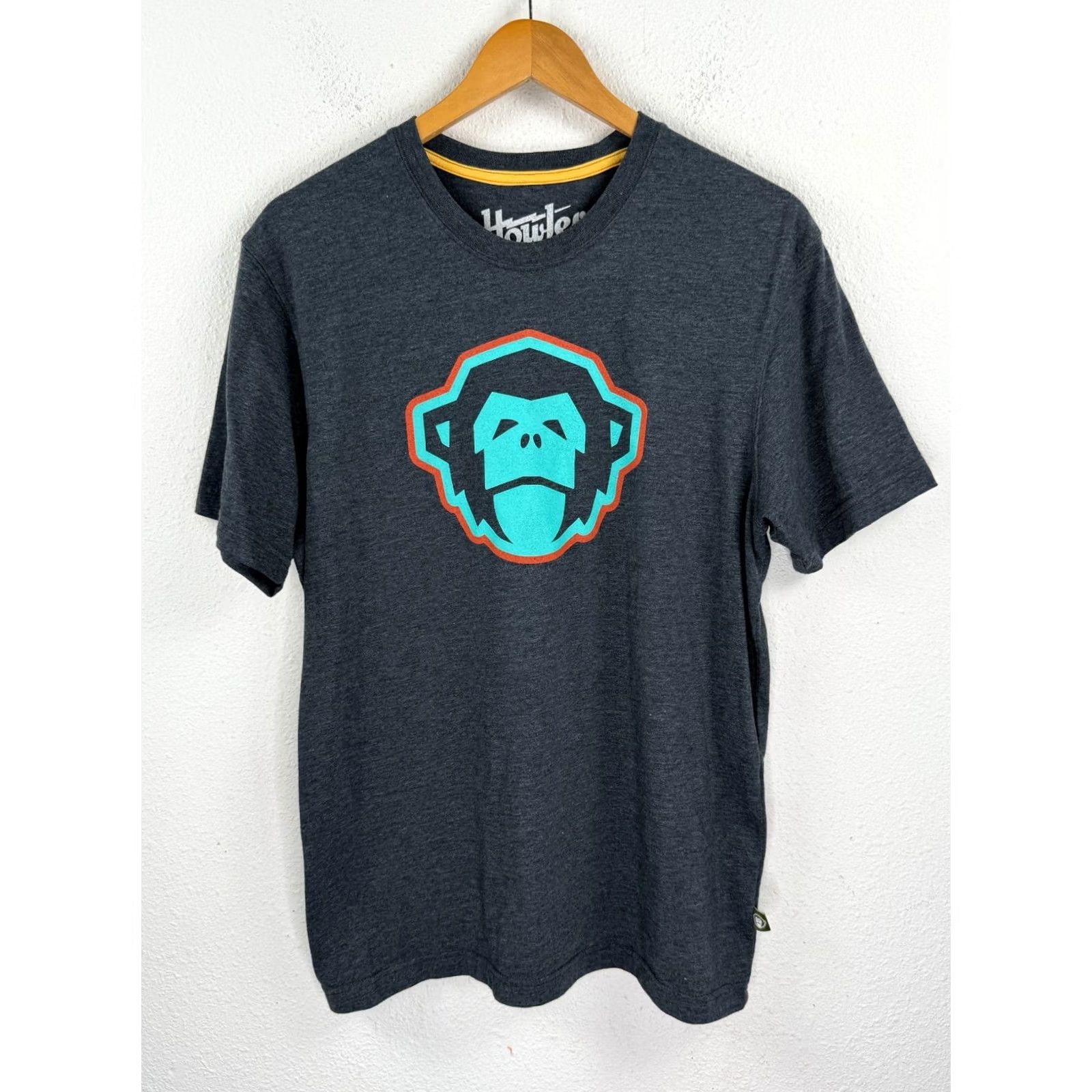 Howler Brothers Howler Brothers Shirt Mens M Gray Blue Graphic Monkey Casual Preppy Summer Tee Size US M / EU 48-50 / 2 - 2 Thumbnail