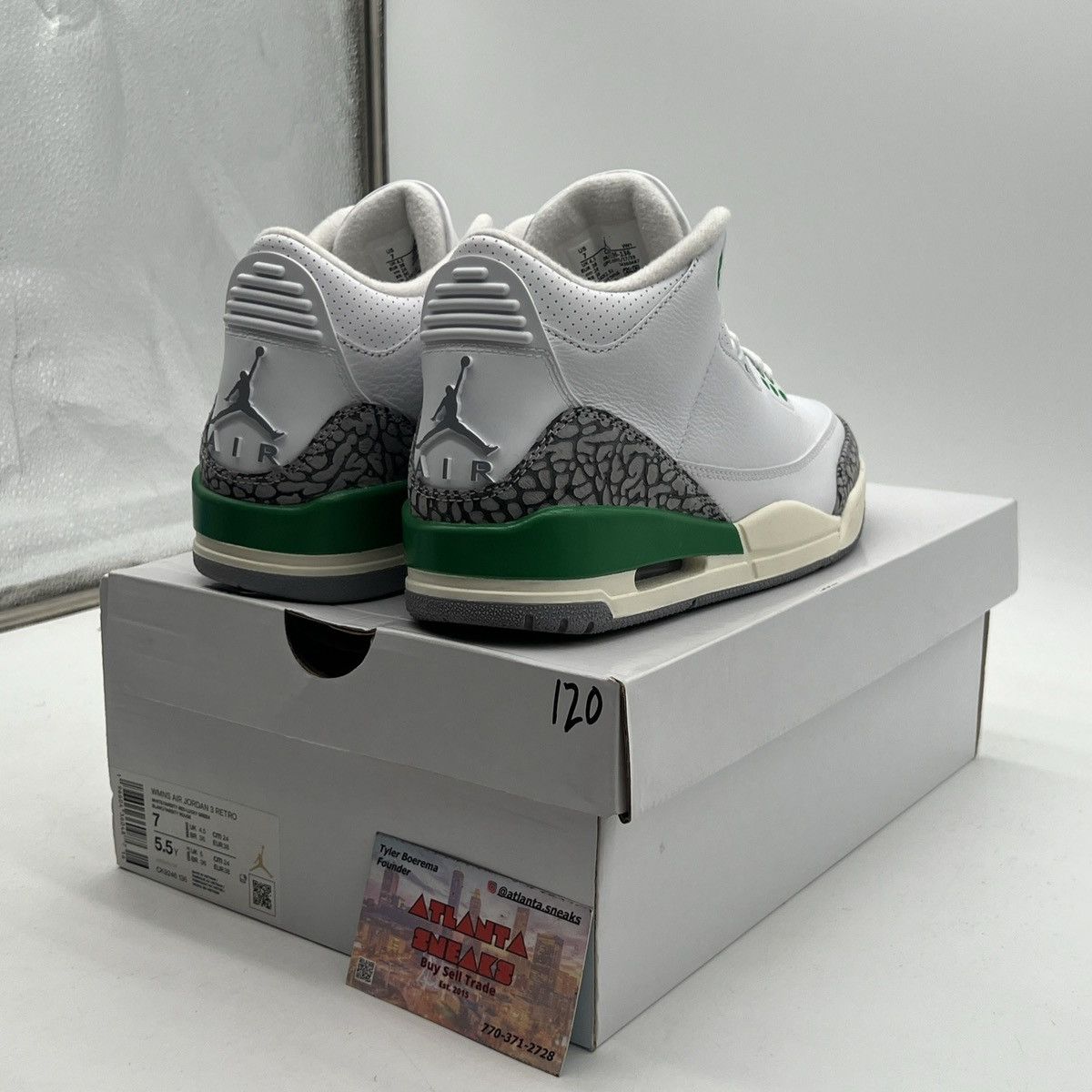 Jordan Brand Wmns air Jordan 3 lucky green Size US 7 / EU 40 - 5 Thumbnail