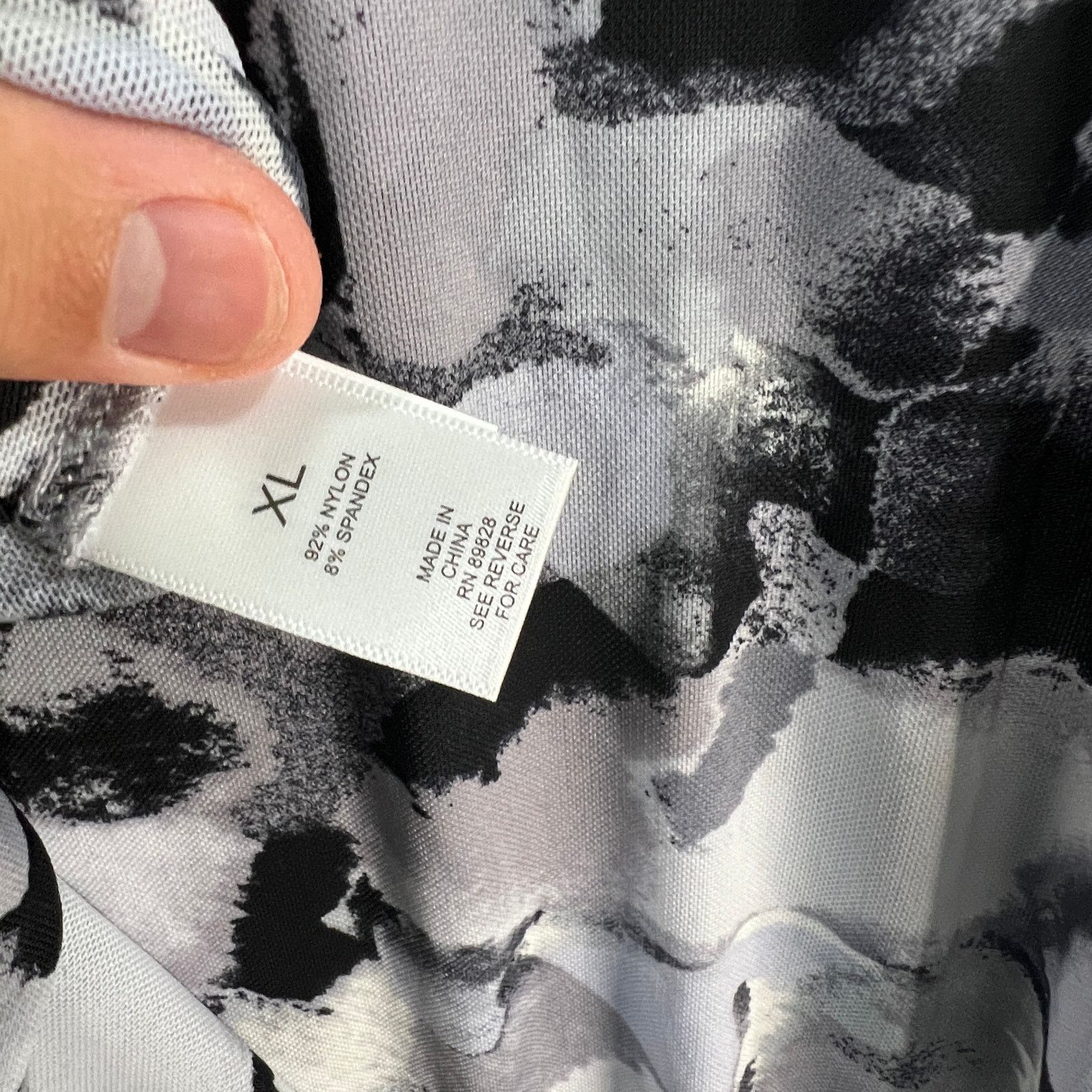 Other LOGO Layers by LoriGoldstein Abstract Marble Size XL / US 12-14 / IT 48-50 - 7 Thumbnail