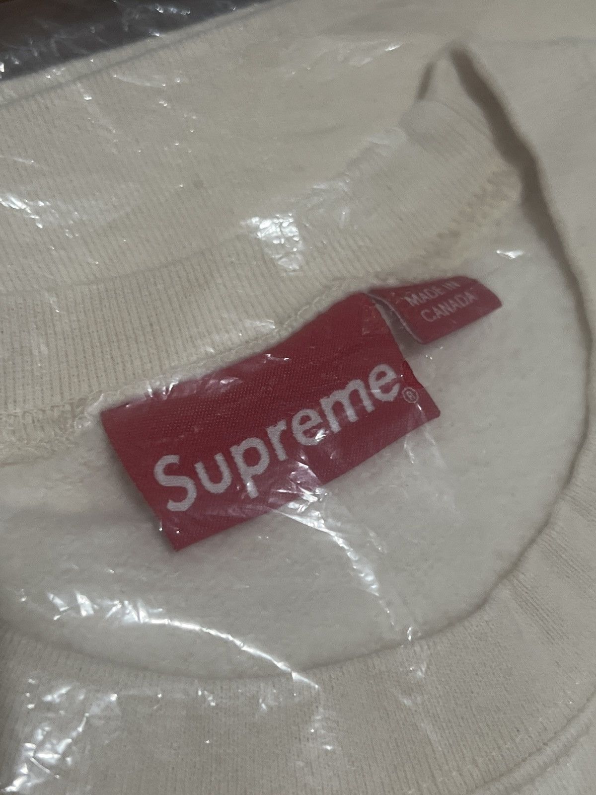 Supreme Supreme Cutout Logo Crewneck (SS20) Size US M / EU 48-50 / 2 - 4 Thumbnail