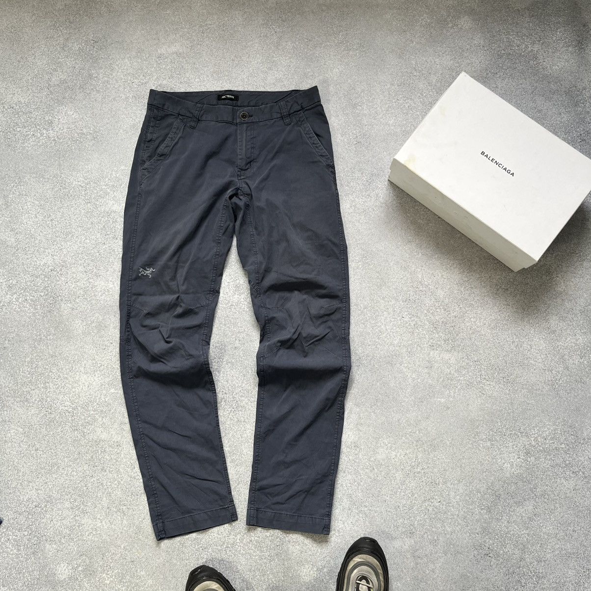 Arc'teryx Rare Pants Arcteryx Japan Style Outdoor Size US 32 / EU 48 - 1 Thumbnail