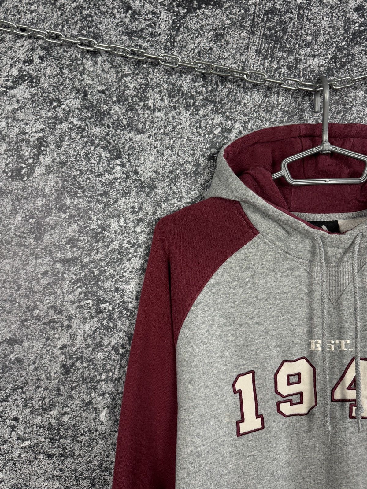Adidas Adidas 1949 Vintage Hoodie Sweatshirt Streetwear Size L Size US L / EU 52-54 / 3 - 3 Thumbnail