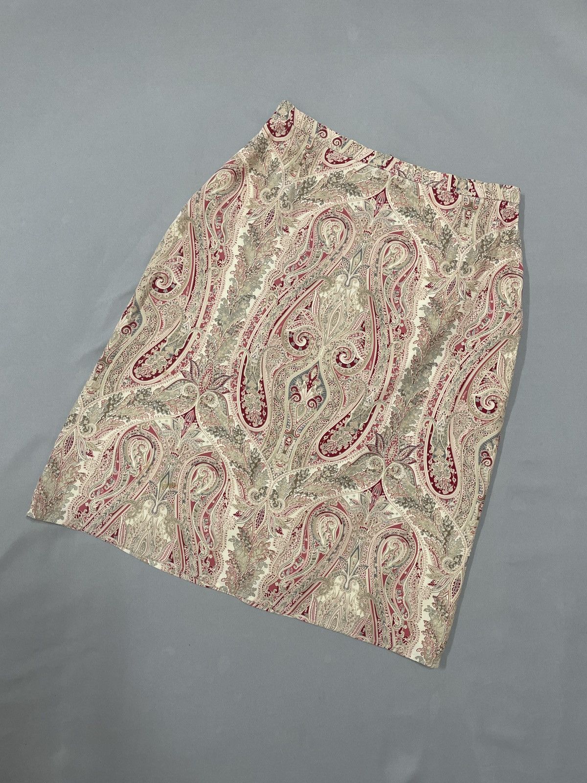 Designer × Vintage Vintage itslian designer McDavid skirts. Silk paisley. Size 30" / US 8 / IT 44 - 1 Thumbnail