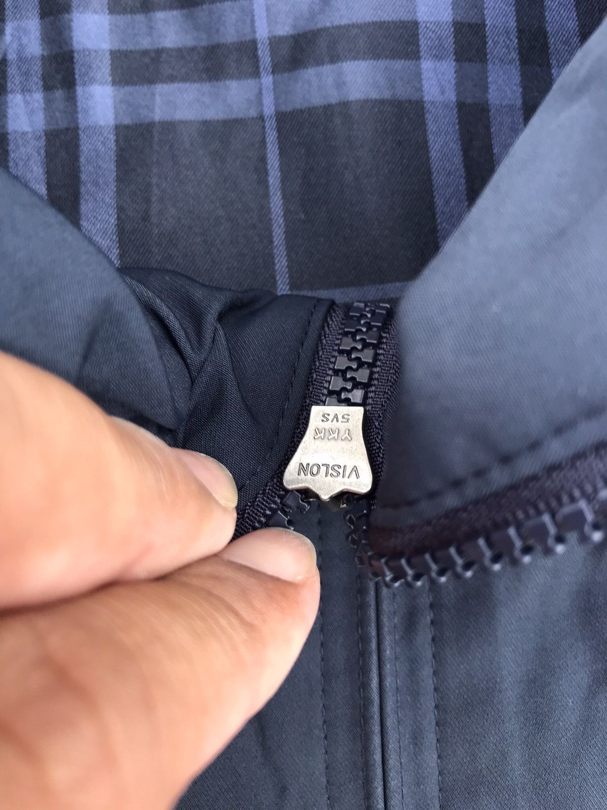 Burberry Burberry Vest zipper Size US L / EU 52-54 / 3 - 6 Thumbnail