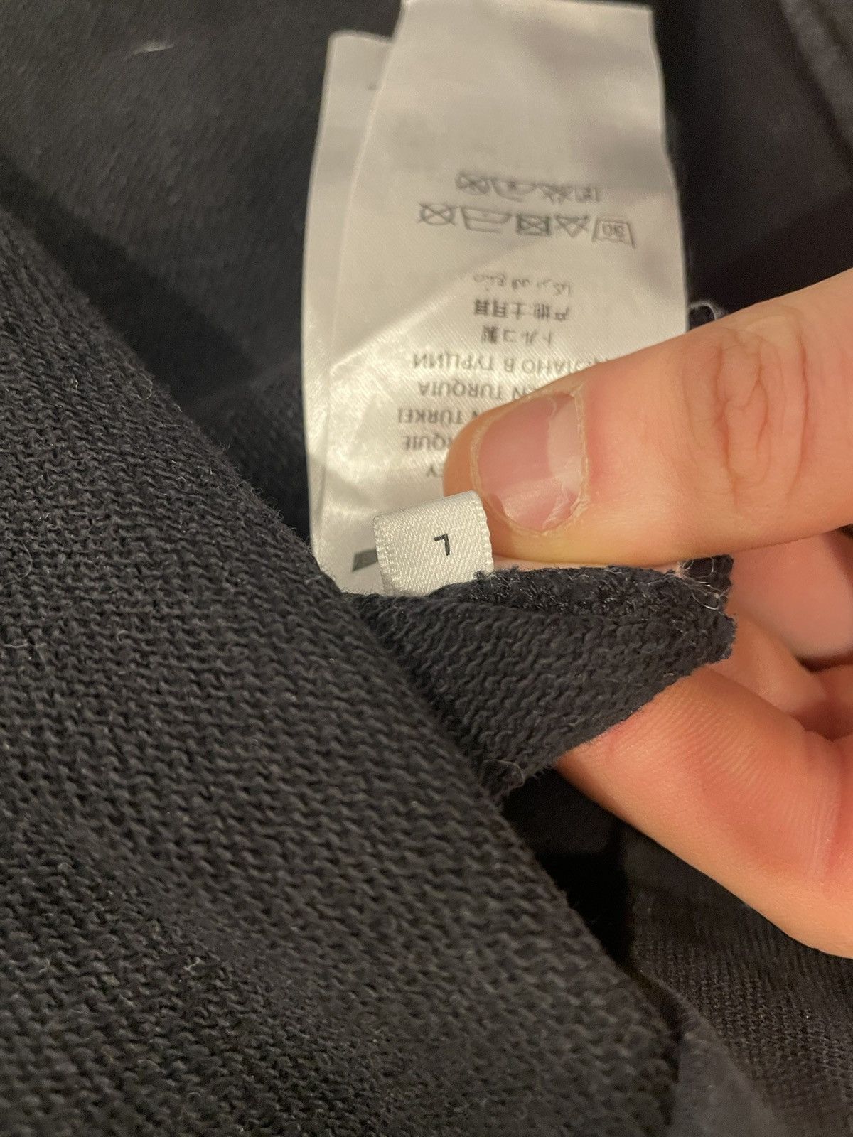 Alexander McQueen Alexander McQueen Crewneck with embroider design Size US L / EU 52-54 / 3 - 4 Thumbnail