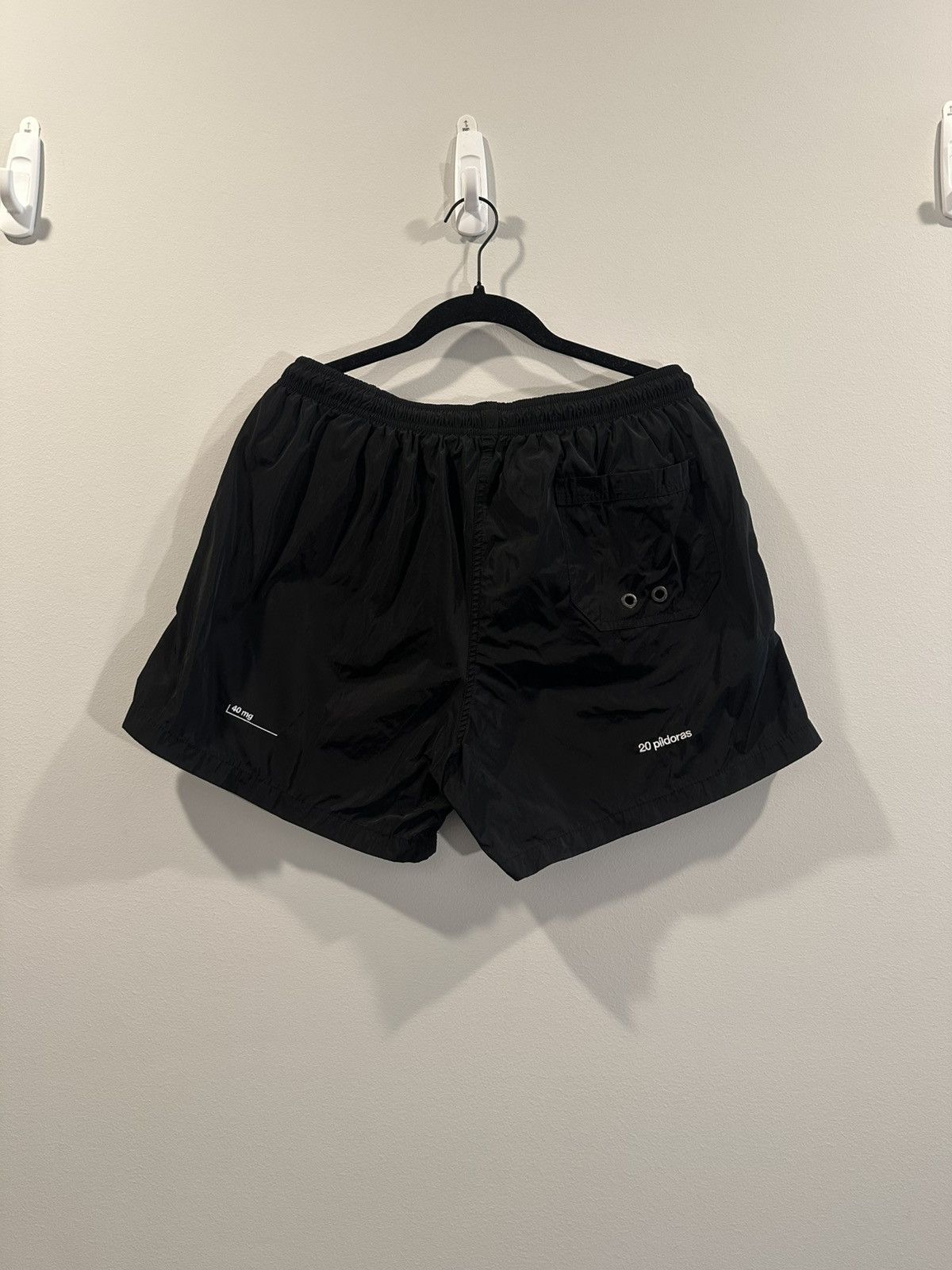 Marcelo Burlon Marcelo Burlon County of Milan Shorts Size US 32 / EU 48 - 3 Thumbnail