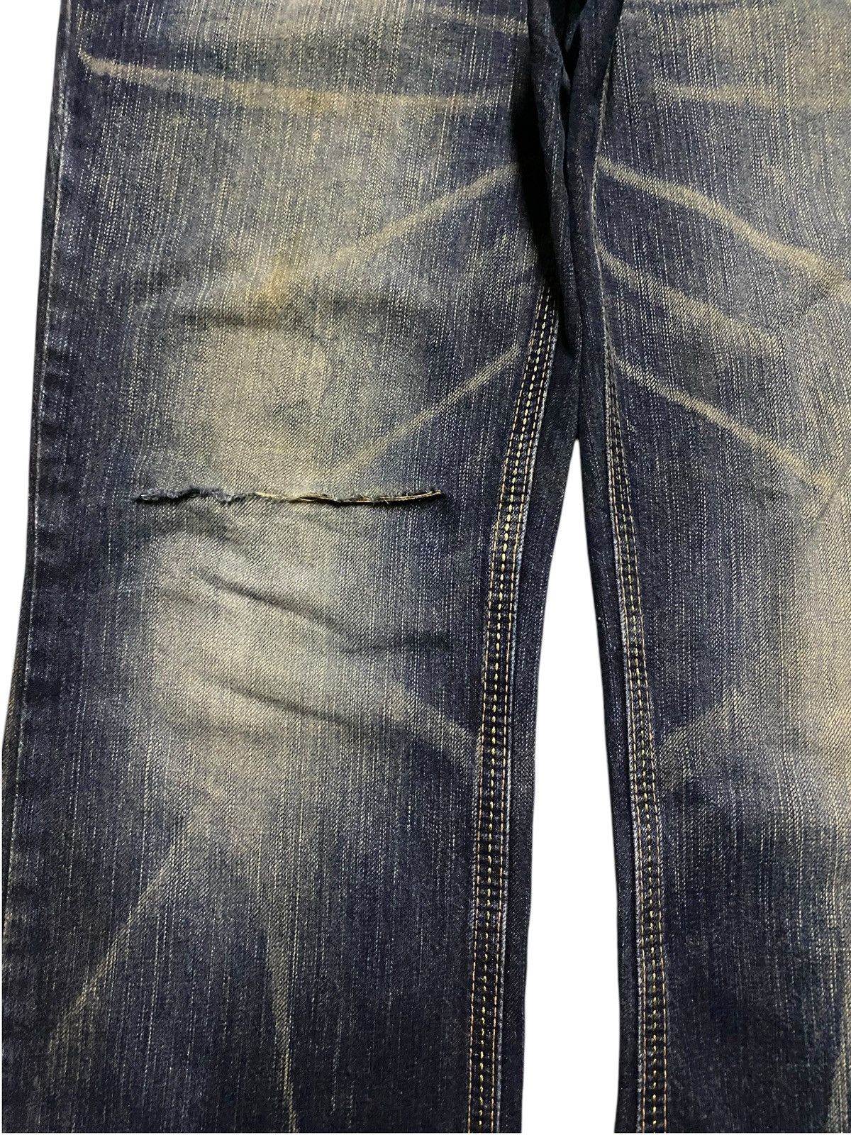 Edwin Vintage Edwin XVS Mud Wash Distressed Flare Jeans Size US 32 / EU 48 - 7 Thumbnail
