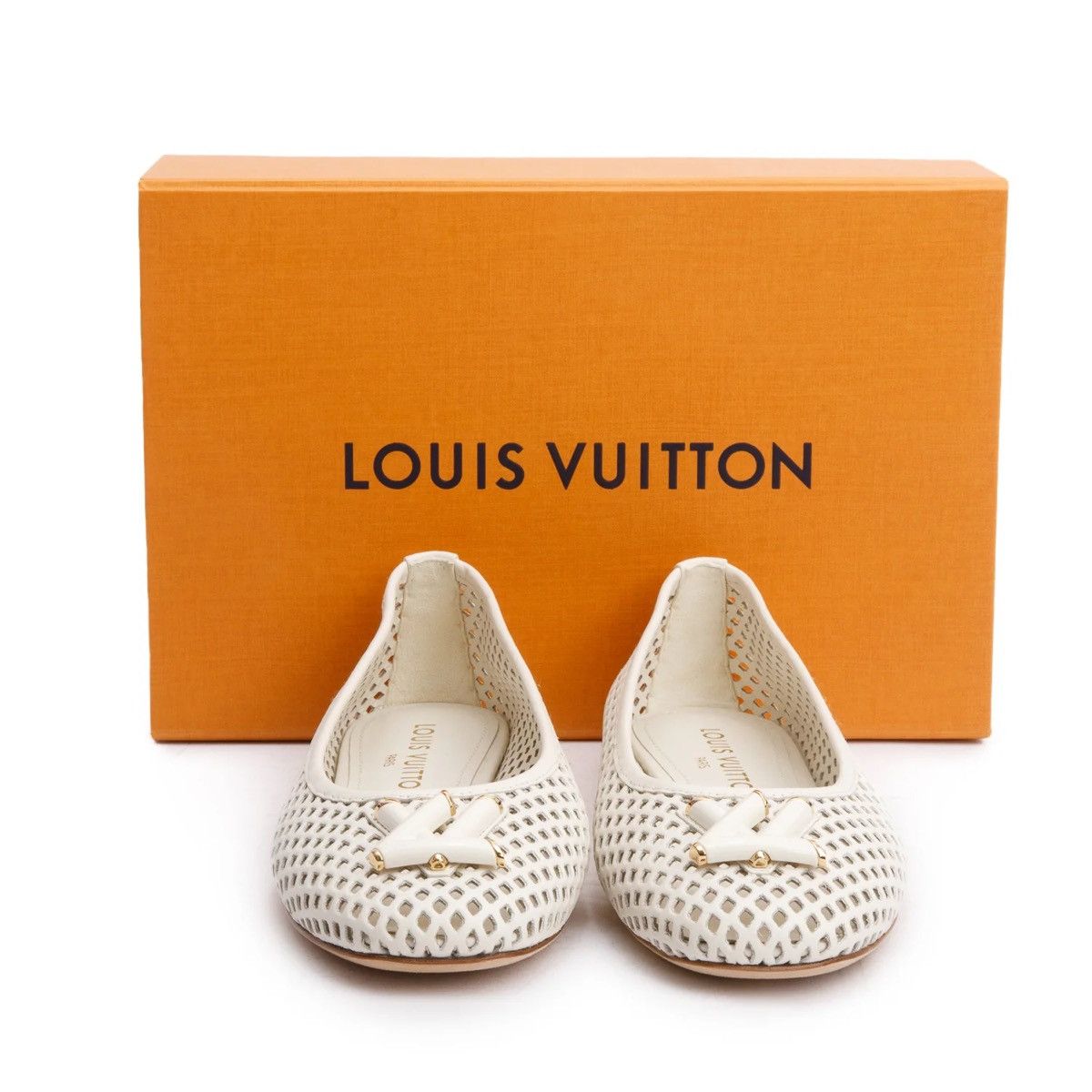Louis Vuitton LOUIS VUITTON White Perforated Calf Leather Shake Flat Size US 6 / IT 36 - 2 Thumbnail