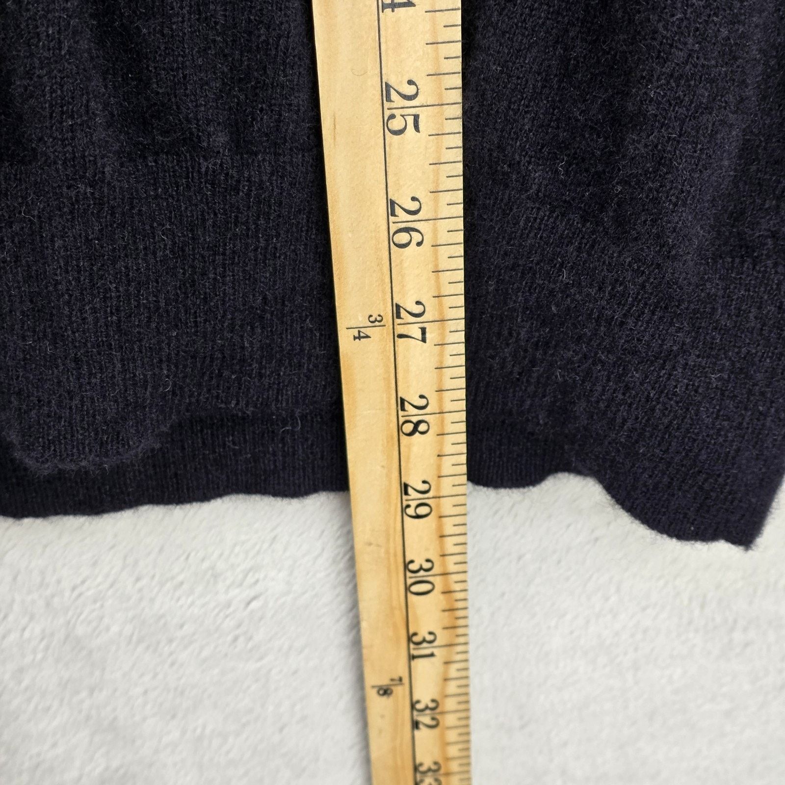 Bloomingdale's The Men's Store Bloomingdale's V-neck Sweater XL Cashmere Size US XL / EU 56 / 4 - 8 Thumbnail