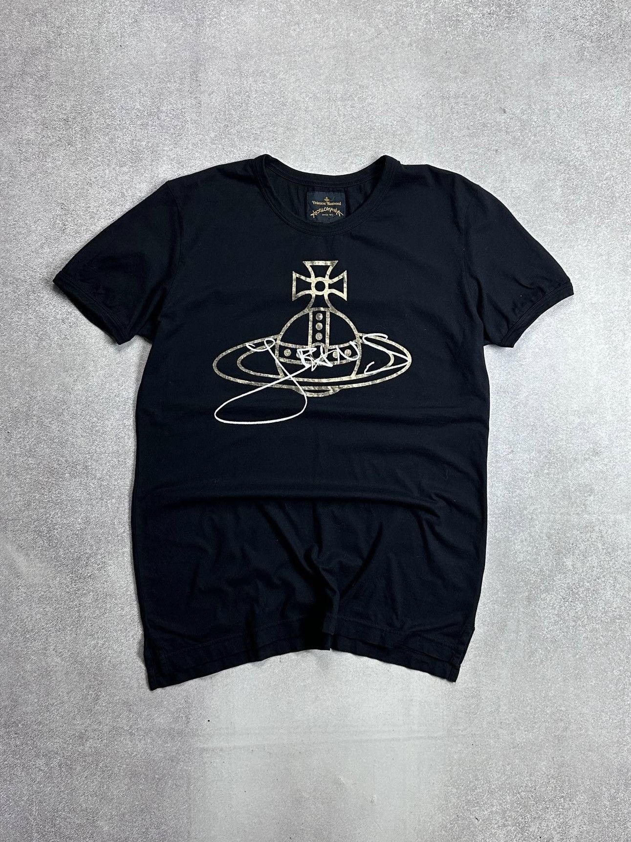 Vivienne Westwood Vintage Vivienne Westwood Big Logo Orb Saturn Logo T-shirt Size US L / EU 52-54 / 3 - 1 Thumbnail