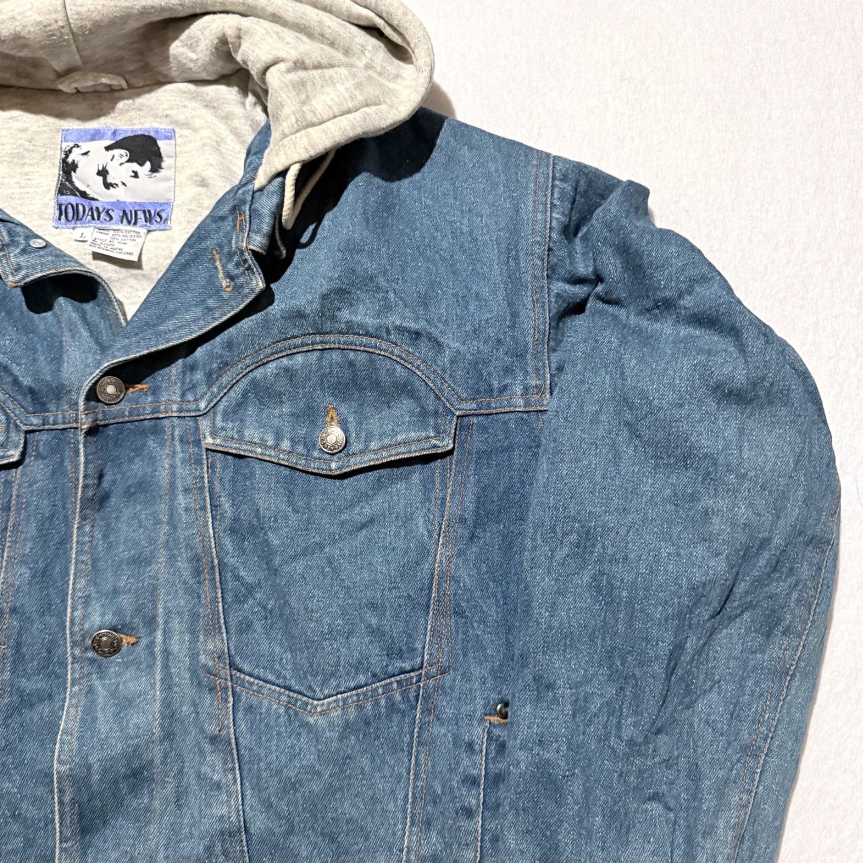 Denime VINTAGE Todays News Jacket Mens Large Hooded Denim Trucker Blue Pockets Button 90s Retro Casual Size US L / EU 52-54 / 3 - 5 Thumbnail