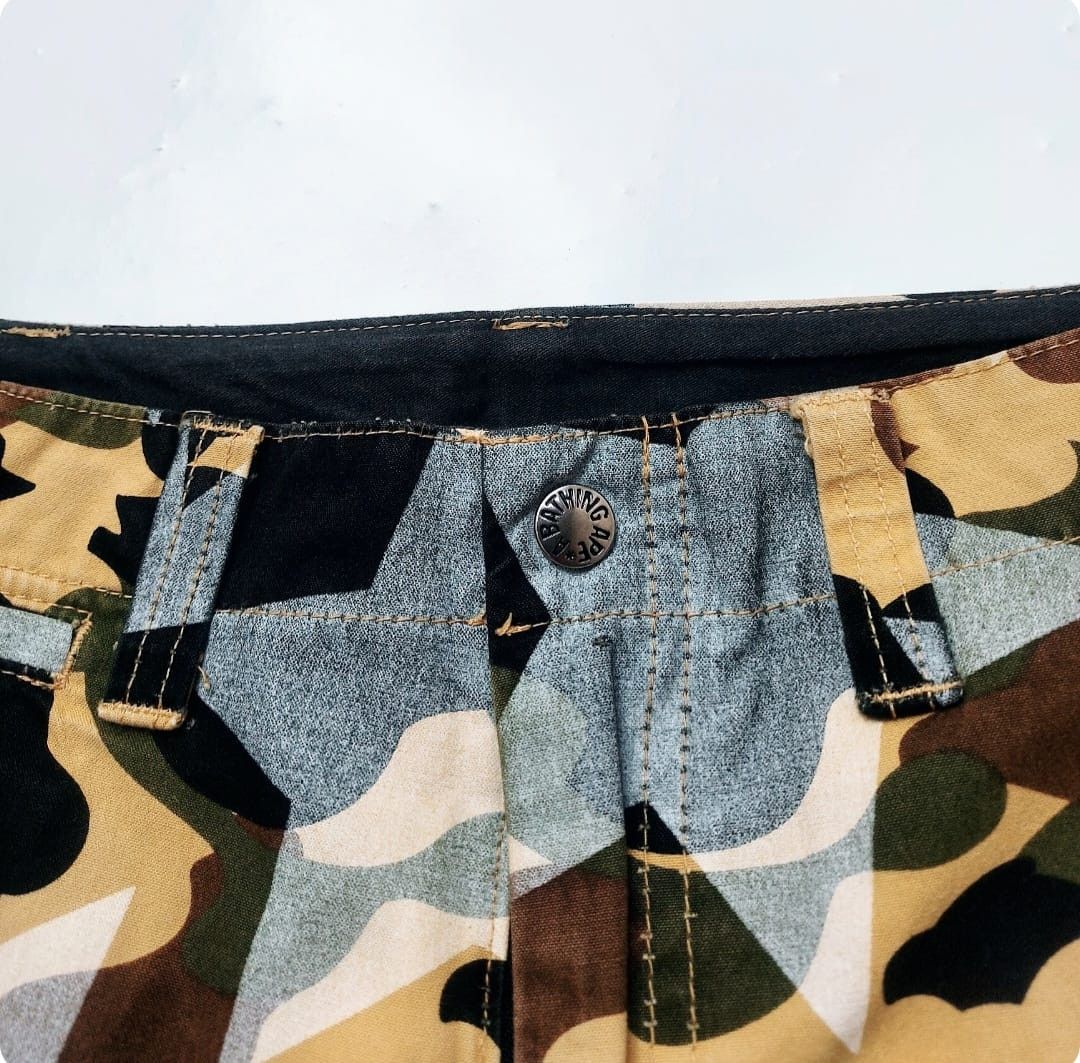 Bape BAPE 1st Camo Camo Yellow Short Pants Size US 31 - 10 Thumbnail