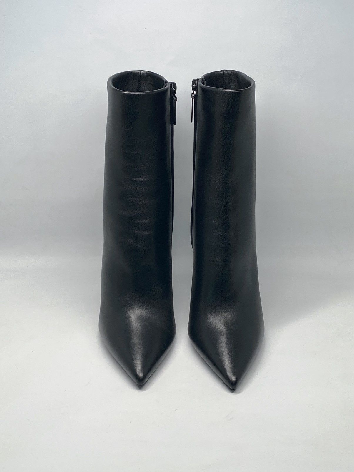 Yves Saint Laurent Saint Laurent Opyum Logo Leather Booties size 39.5 Size US 9.5 / IT 39.5 - 4 Thumbnail