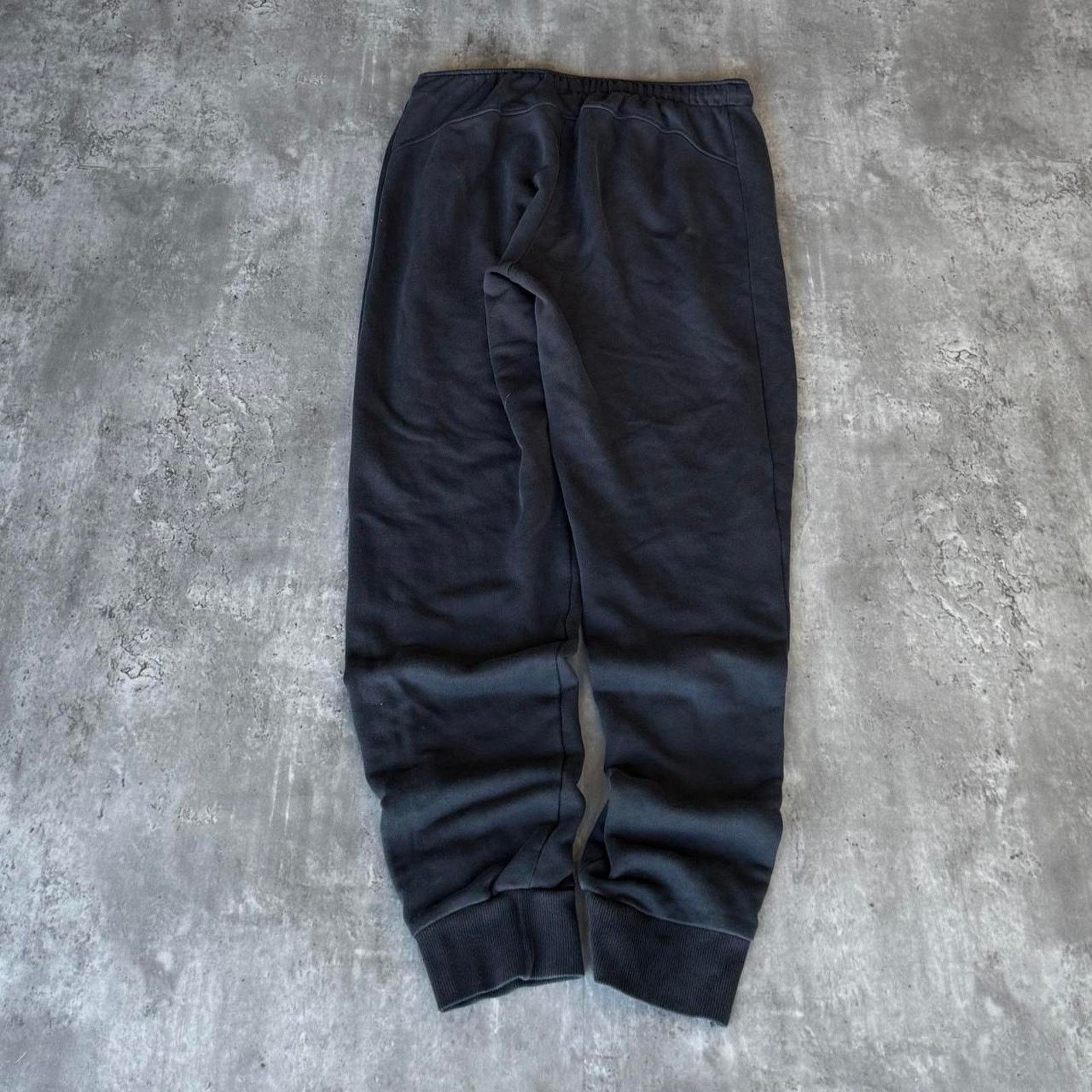 Puma × Vintage Puma Black & White Embroidered Jogger Sweatpants Size US 31 - 2 Thumbnail
