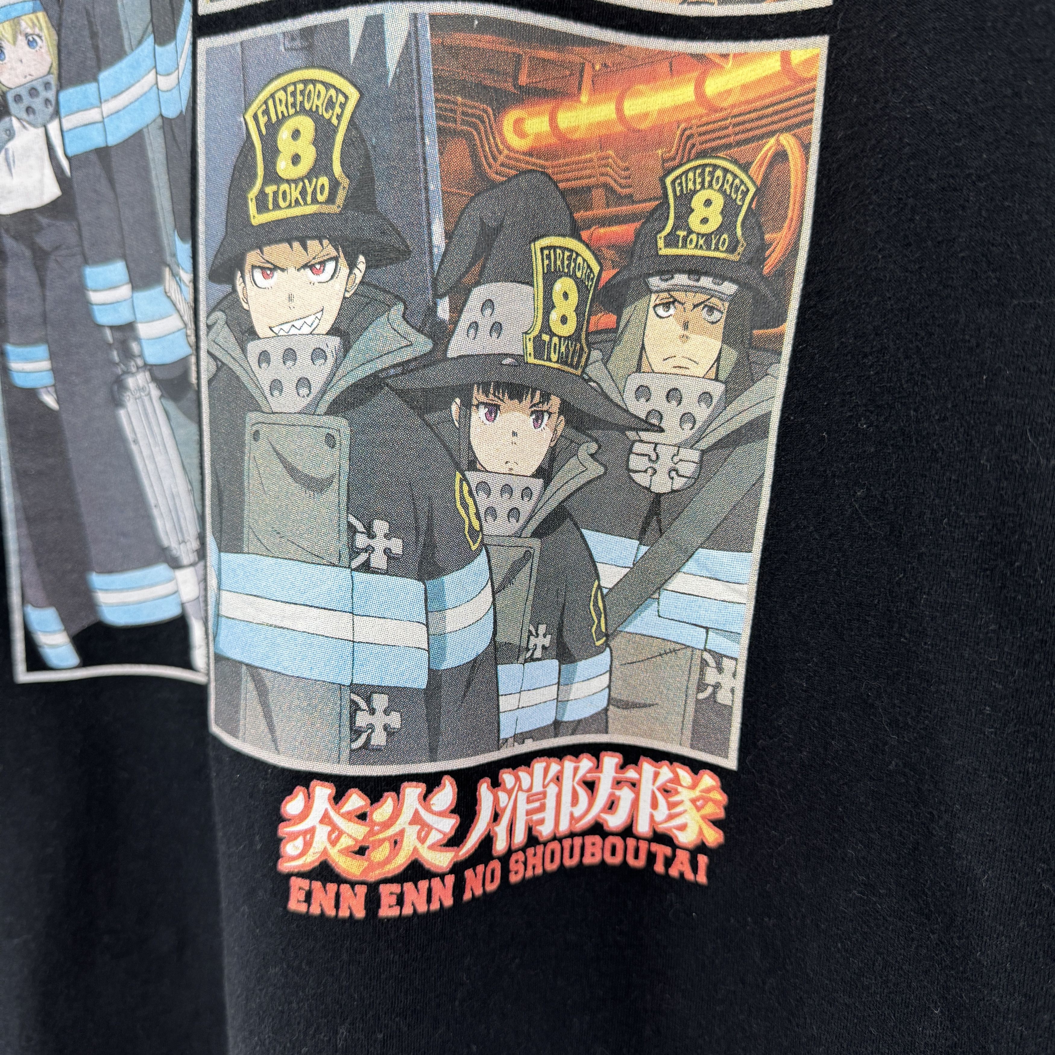 Anime Vintage 00s Japanese Anime Fire Force Tshirt Size US M / EU 48-50 / 2 - 4 Thumbnail