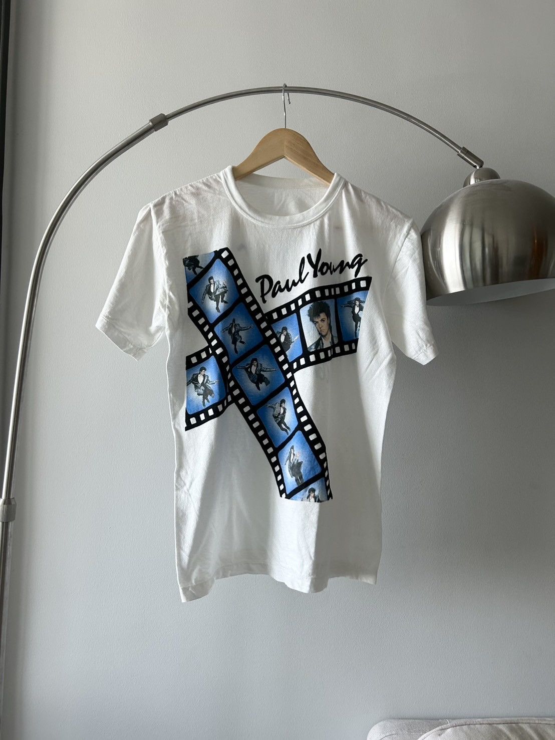 Vintage Paul Young Vintage T Shirt 80s Size US S / EU 44-46 / 1 - 1 Thumbnail