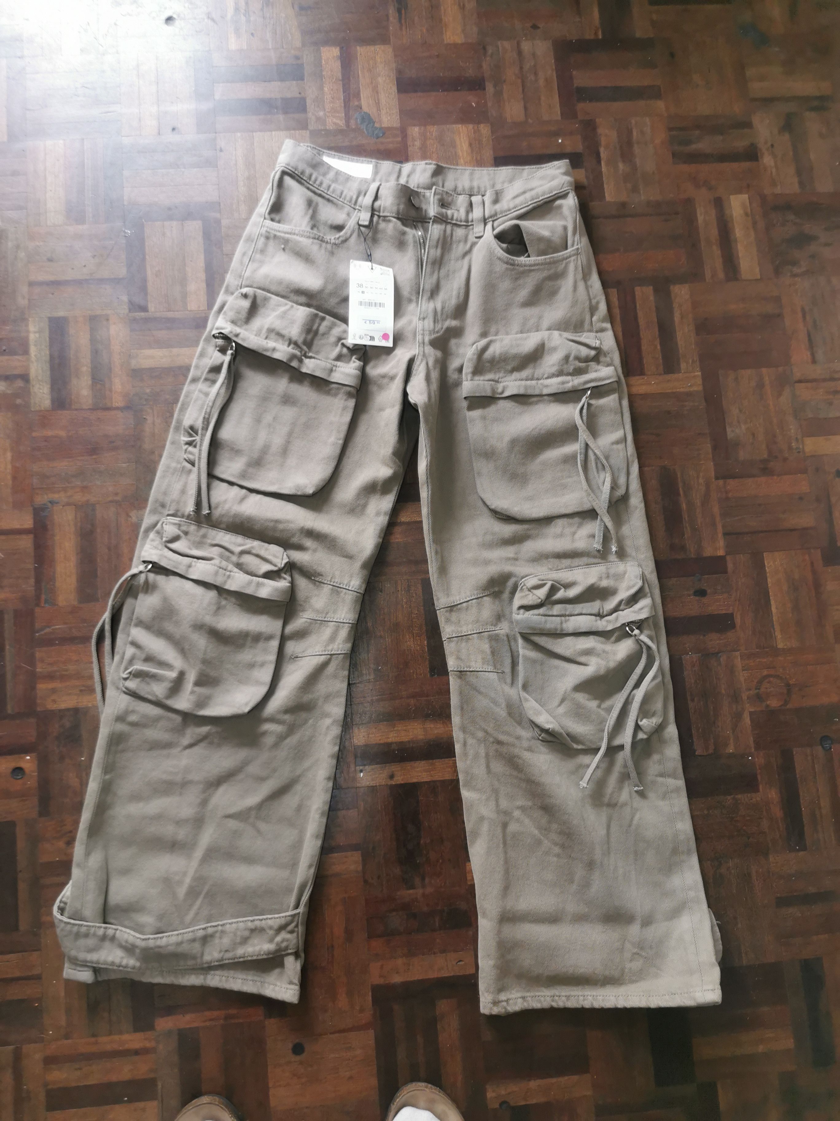 Zara Zara Cargo relaxed fit trousers fadded effect Multipocket, Size US 30 / EU 46 - 6 Thumbnail