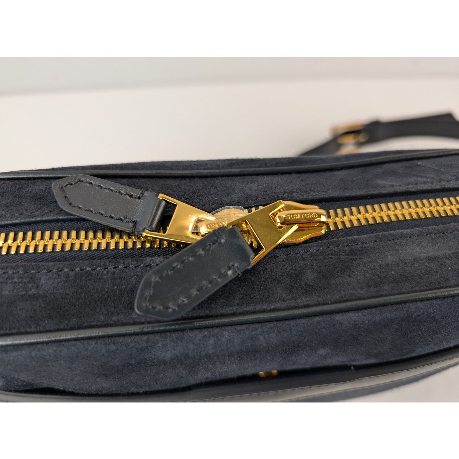 Tom Ford o1rshd1 Logo-Embossed Leather Messenger Bag in Navy Size ONE SIZE - 13 Thumbnail