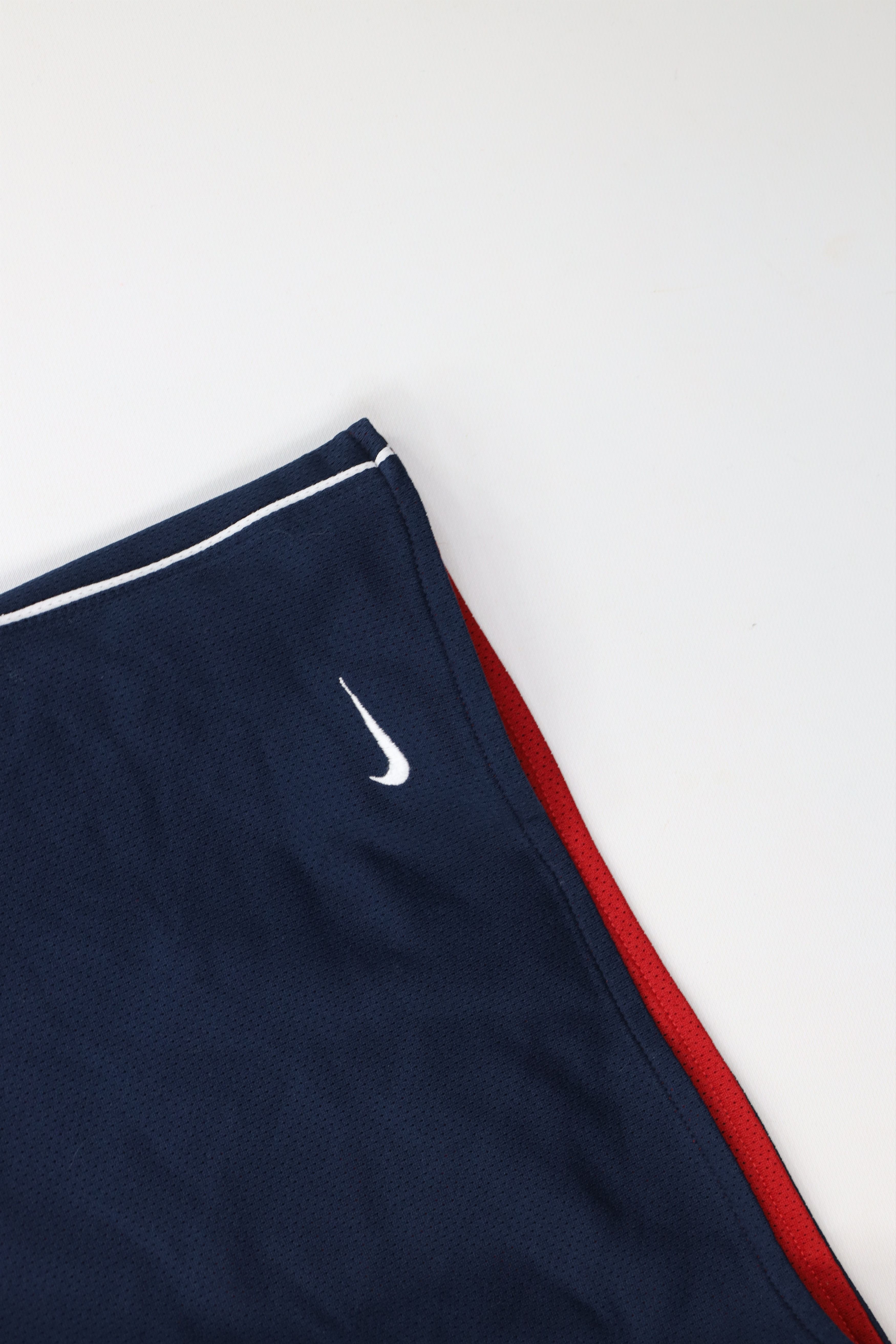 Nike Vintage Nike Reversible Jogging Soccer Shorts Mesh Red Blue Size US 36 / EU 52 - 11 Thumbnail