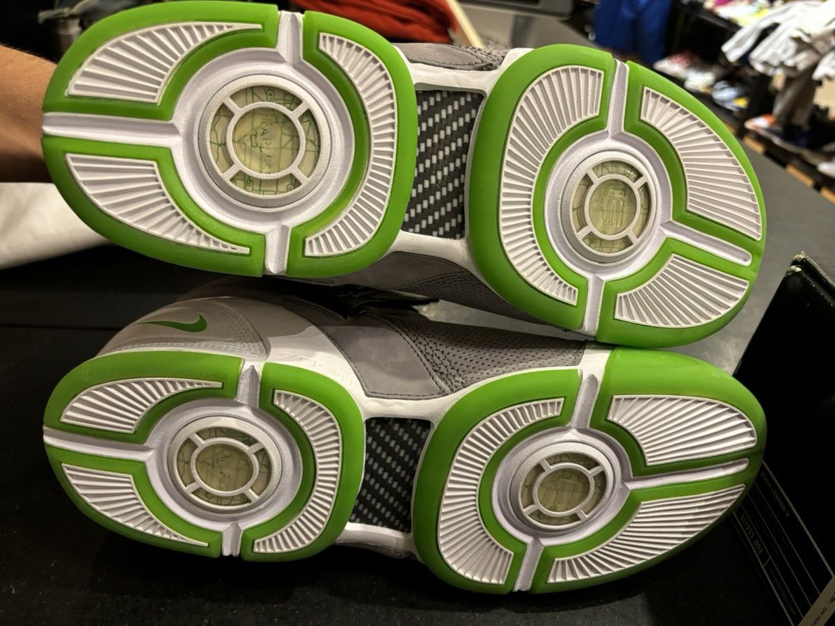 Nike Lebron 5 “Dunkman” Size US 12 / EU 45 - 5 Thumbnail