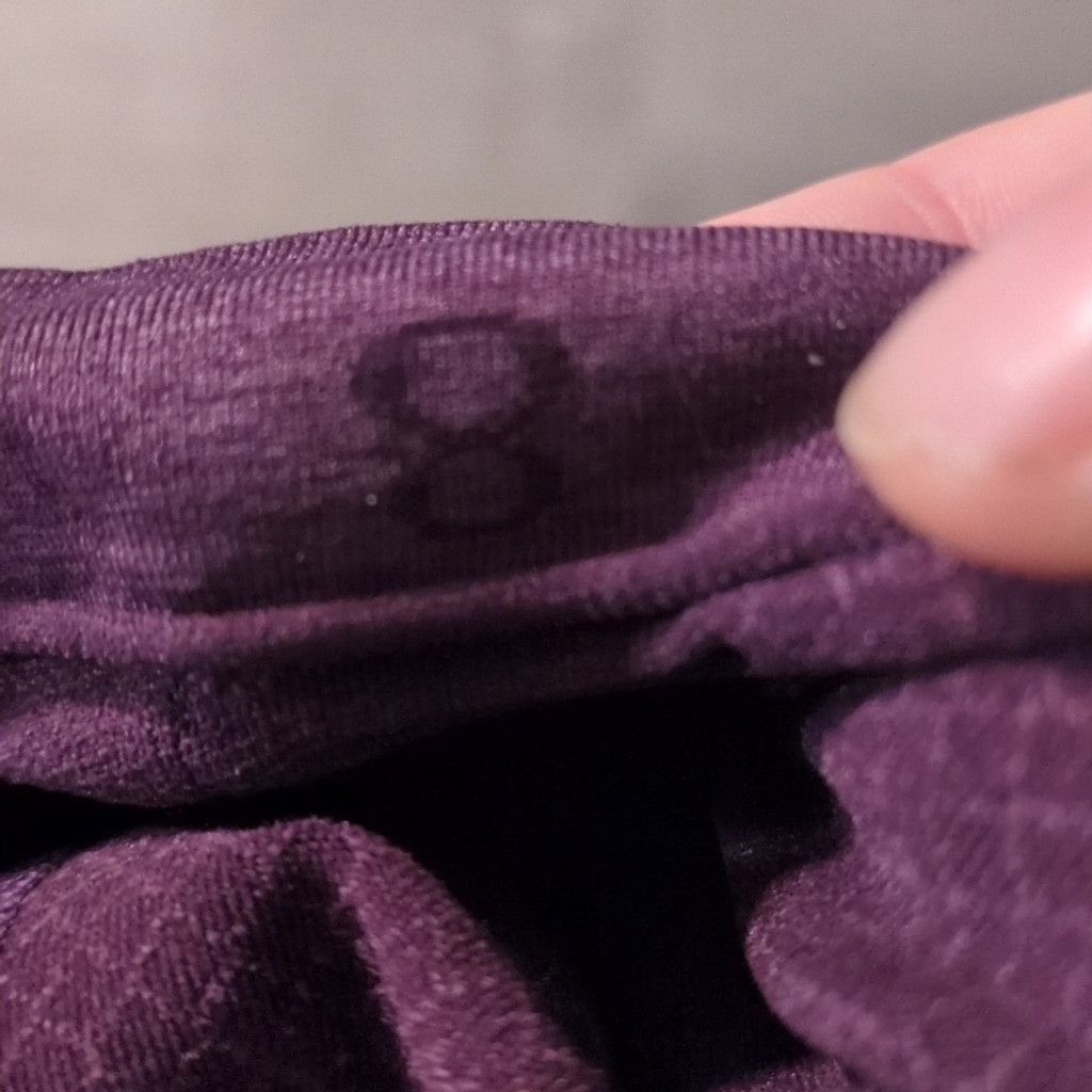 Lululemon Lululemon purple flow crop leggings size 8 Size 30" / US 8 / IT 44 - 4 Thumbnail