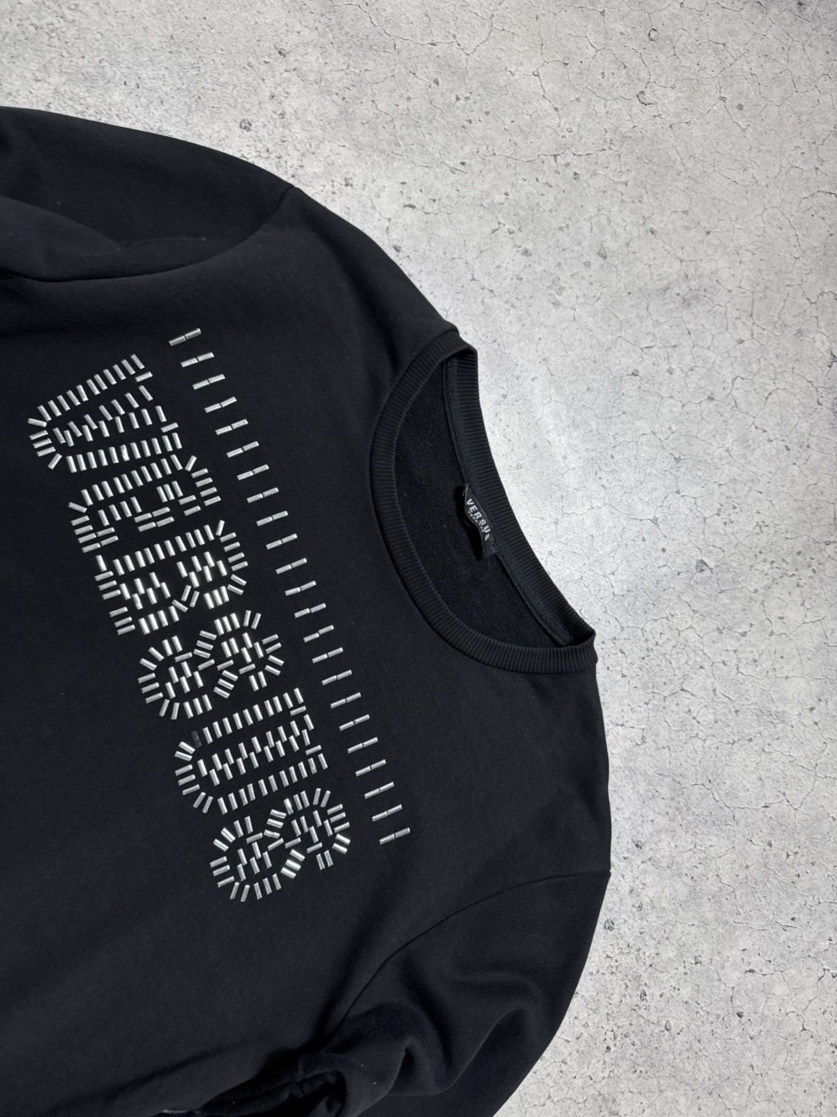 Versus Versace Versus Versace Big Logo Black Sweatshirt Luxury Size XL Size US XL / EU 56 / 4 - 5 Thumbnail