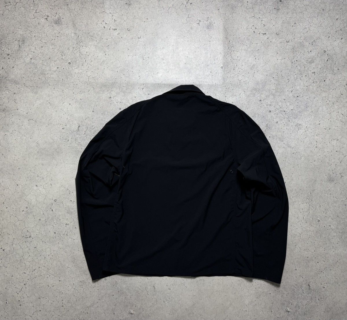 Prada Prada Milano Black Overshot Jacket Vintage Size L Nylon Size US L / EU 52-54 / 3 - 13 Thumbnail