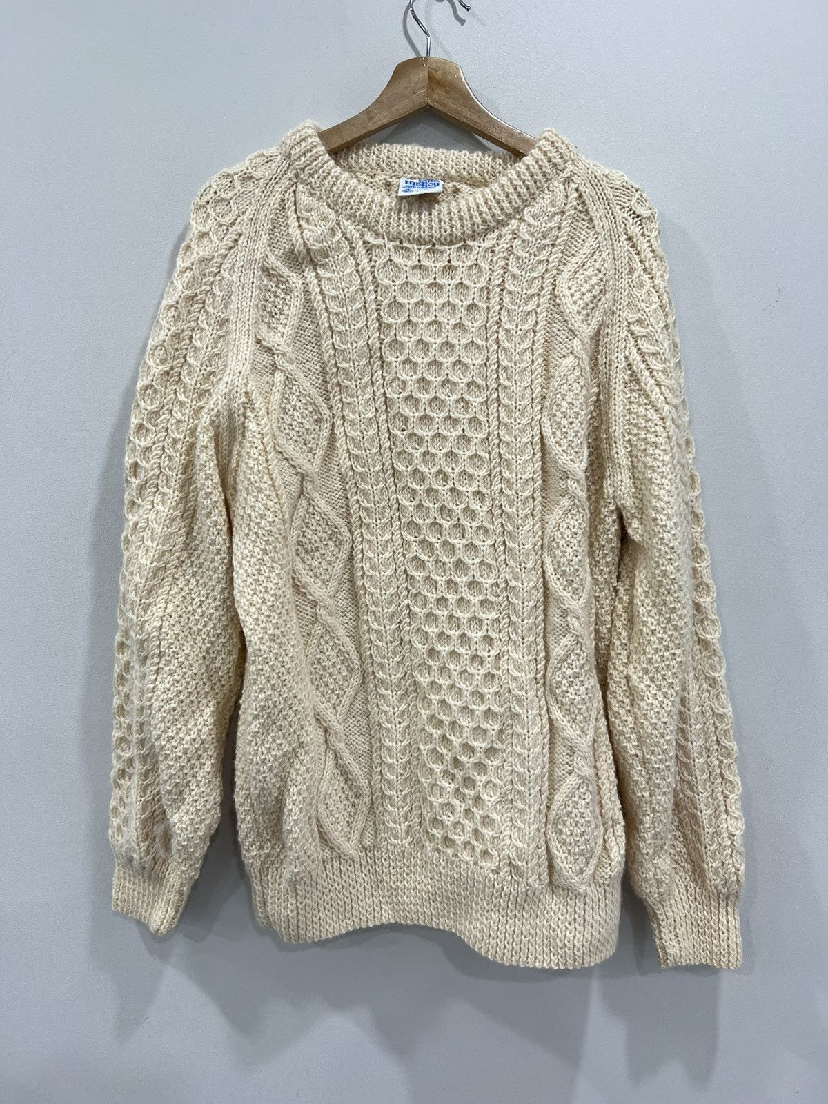 Vintage Vintage Cable Knit Sweater Cream Size US XL / EU 56 / 4 - 1 Thumbnail