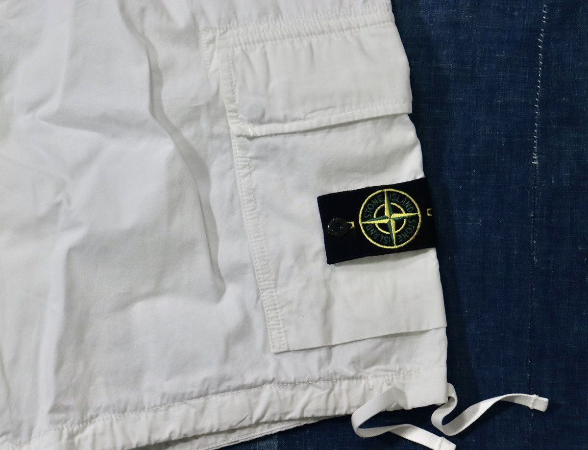 Stone Island Stone Island 23ss Cargo Shorts W36 Size US 36 / EU 52 - 2 Thumbnail
