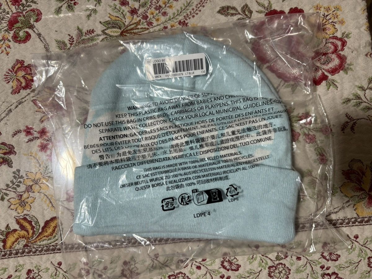 Supreme Supreme Big Logo Beanie Light Blue Graphic Logo FW25 Size ONE SIZE - 4 Thumbnail