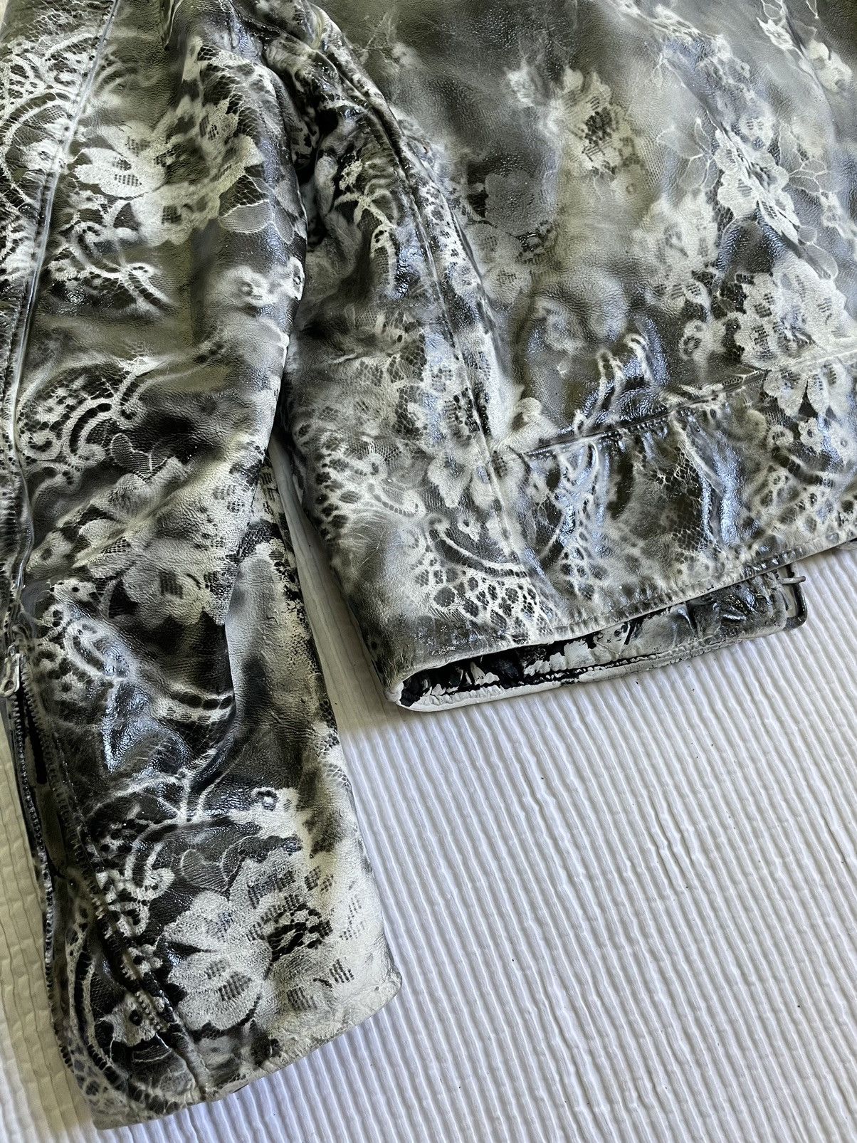 Handmade SEXIEST MOTO EVER Size US L / EU 52-54 / 3 - 17 Thumbnail