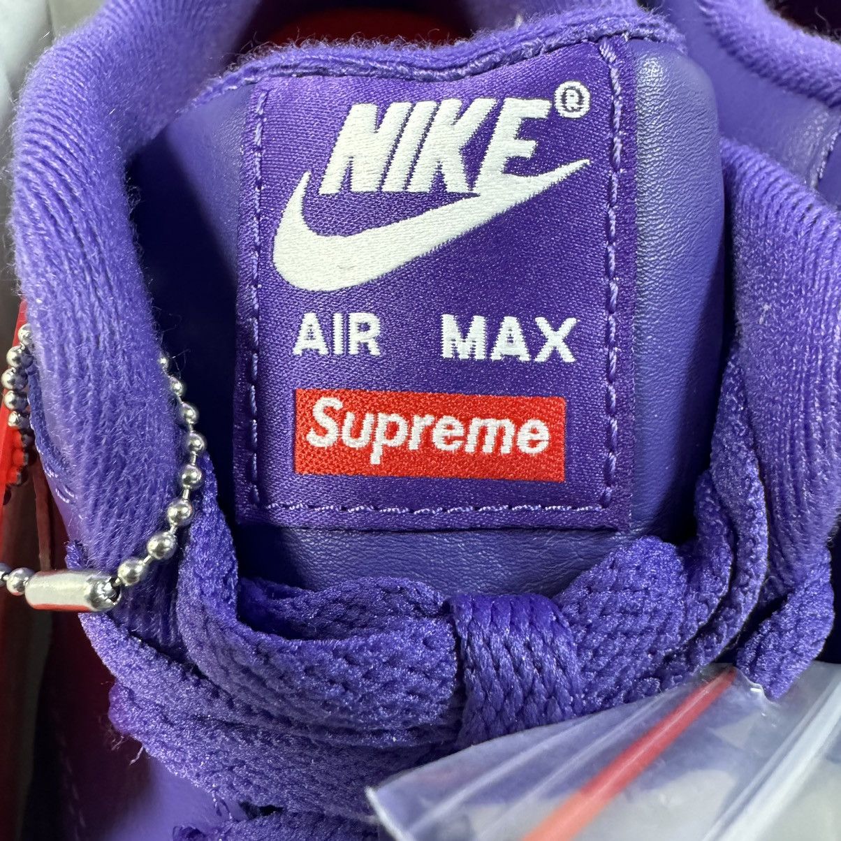 Nike × Supreme Supreme Nike Air Max 1 87’ SP Size US 10 / EU 43 - 5 Thumbnail