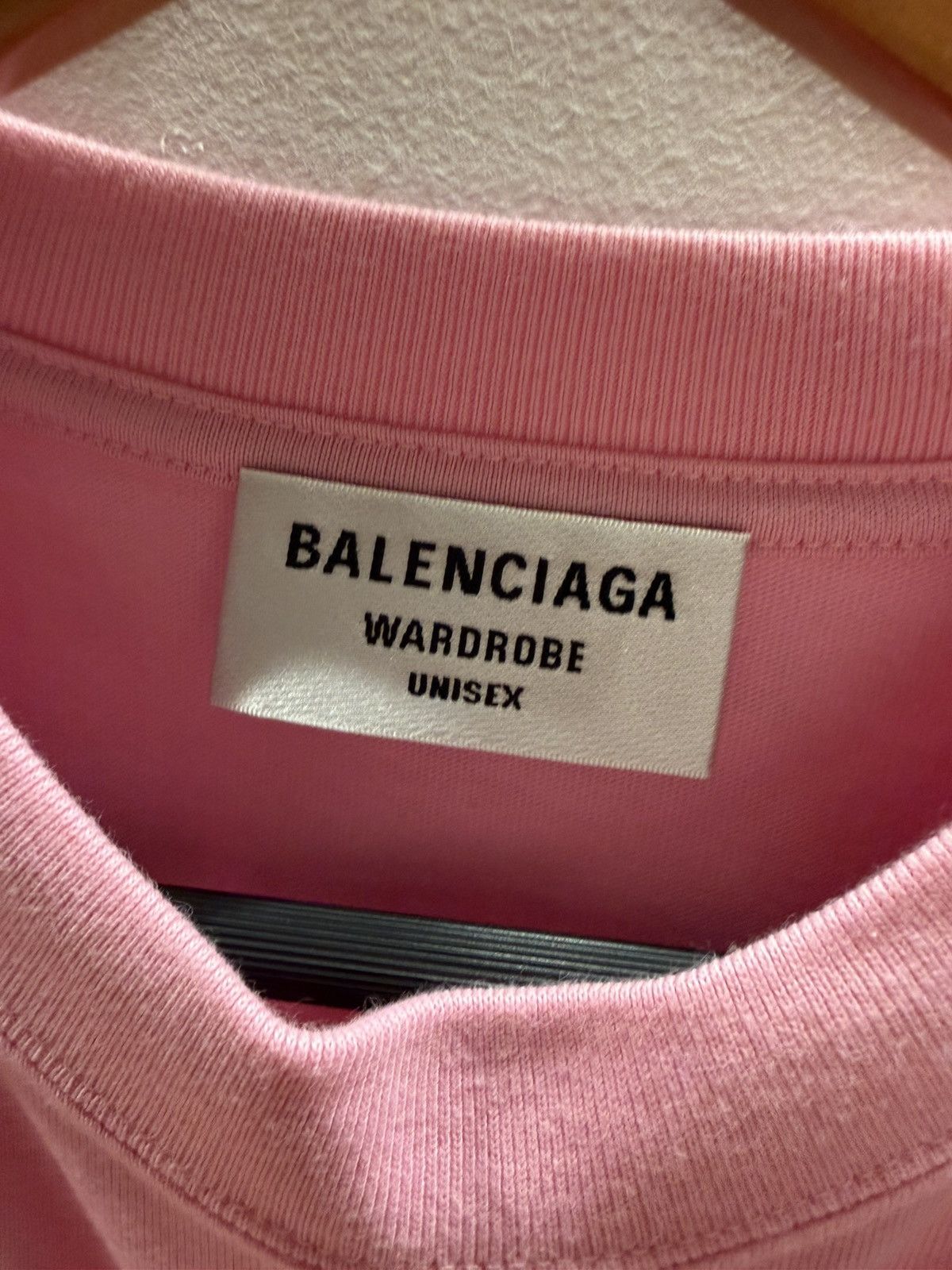 Balenciaga Balenciaga Pink Logo Shirt size Medium Size US M / EU 48-50 / 2 - 5 Thumbnail