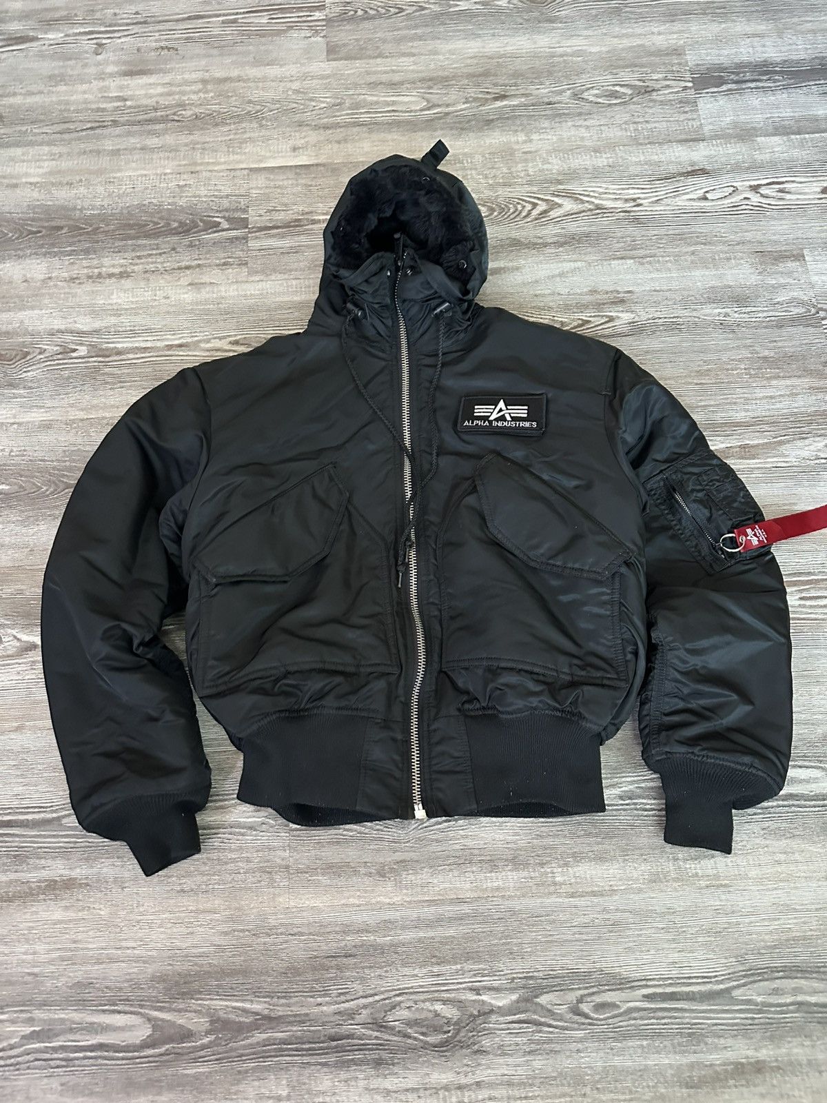 Alpha industries 45p hooded bomber jacket