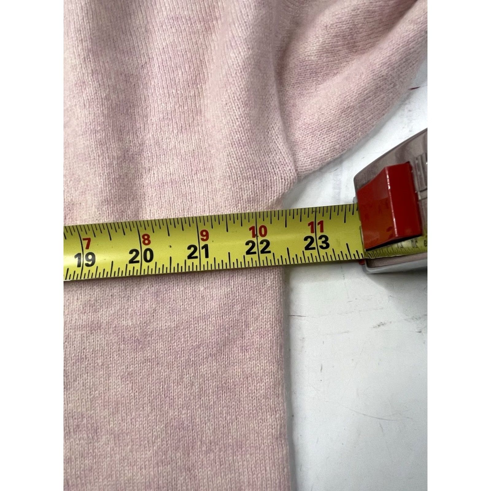 Christian Siriano Christian Siriano Heart Print 2-Ply Cashmere Sweater Pullover Pink XL Women Raglan Sleeve Long Sleeve Crew Neck Vintage No Size XL / US 12-14 / IT 48-50 - 5 Thumbnail