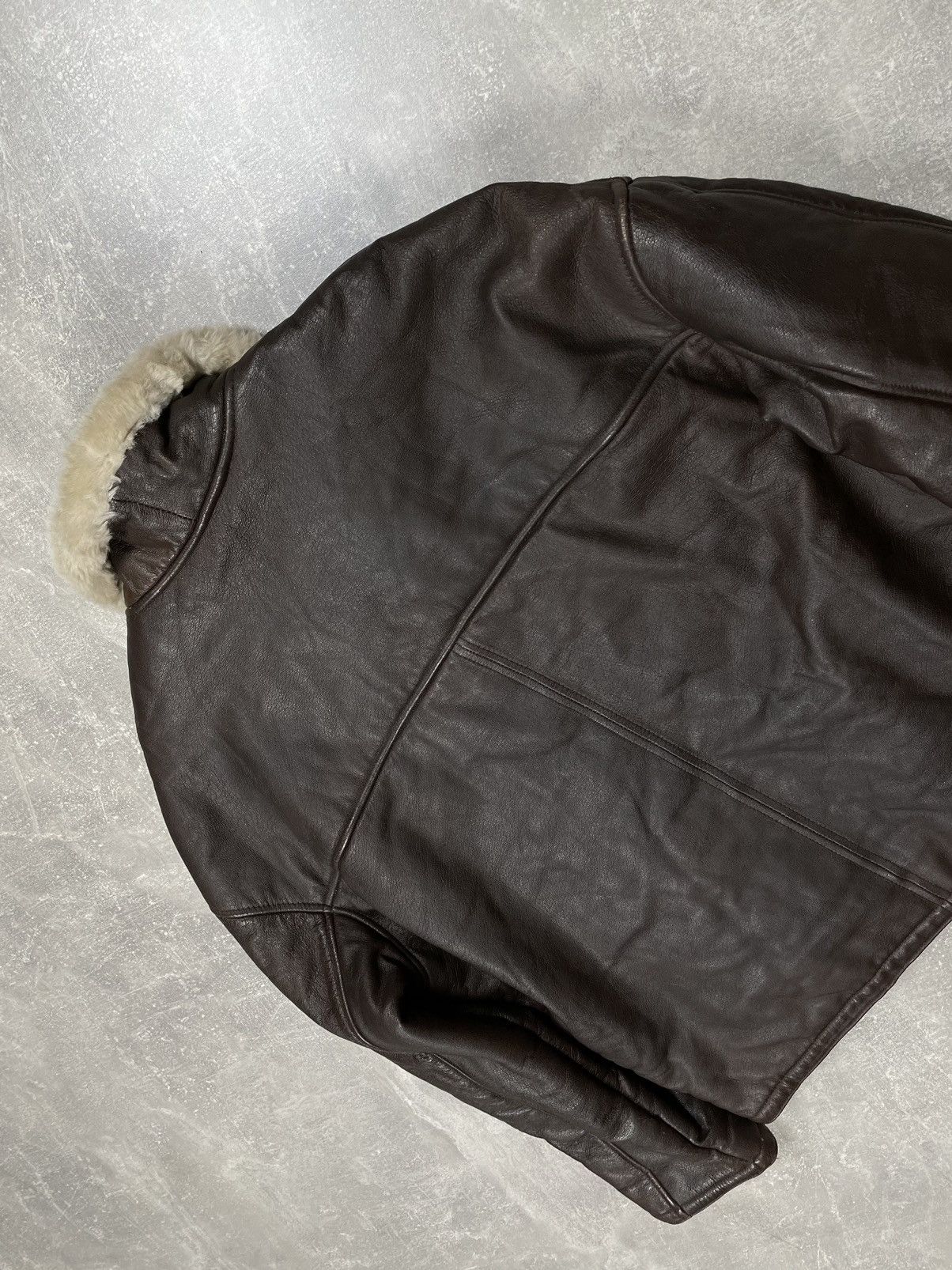 Genuine Leather × Vintage × Wilsons Leather Wilsons USAVintage B2 Bomber Aviator Leather Jacket Brown Size US L / EU 52-54 / 3 - 7 Thumbnail