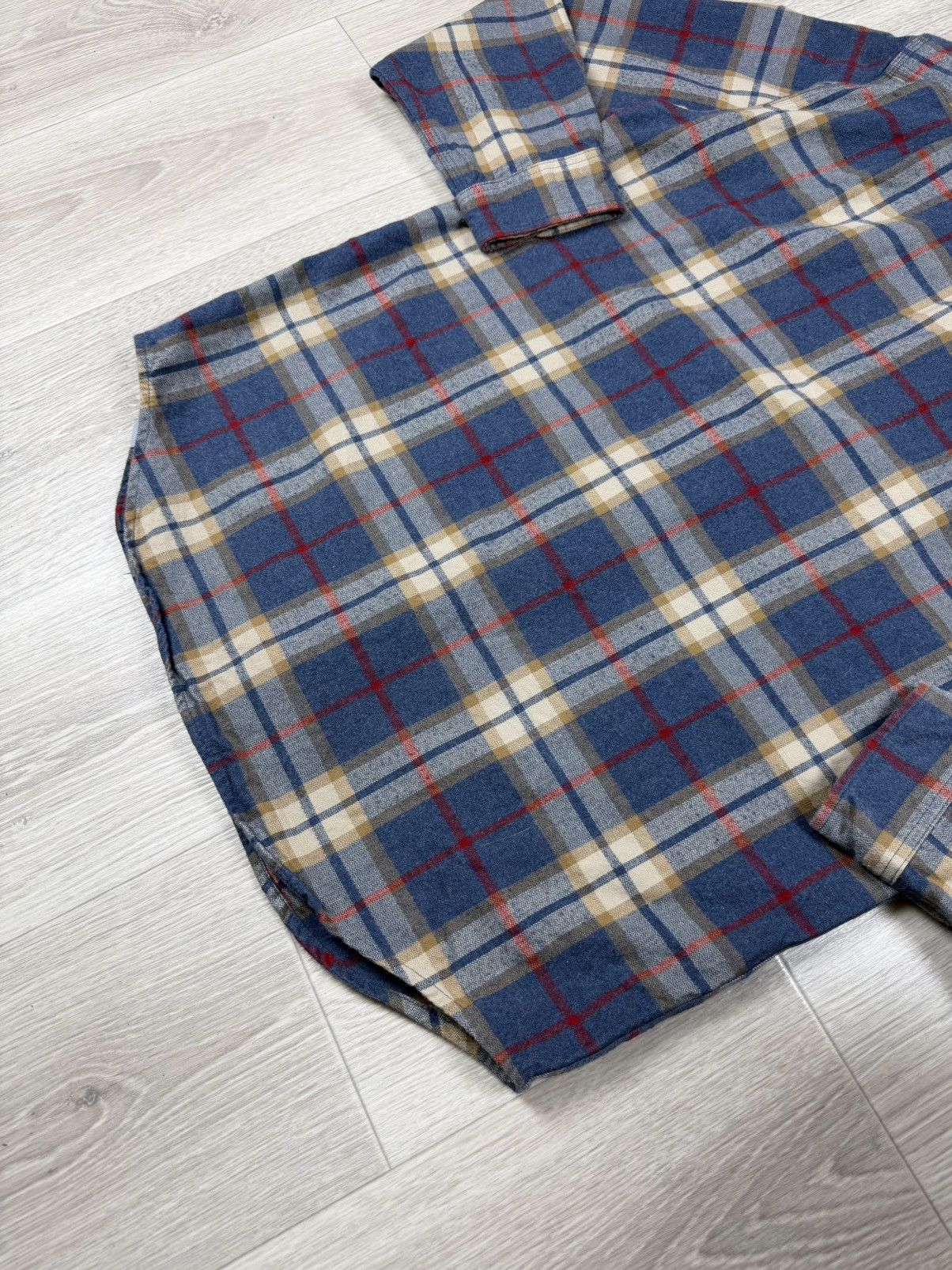 Carhartt Vintage Carhartt Flannel Shirt Tartan Plaid Rugged Workwear Size US M / EU 48-50 / 2 - 12 Thumbnail