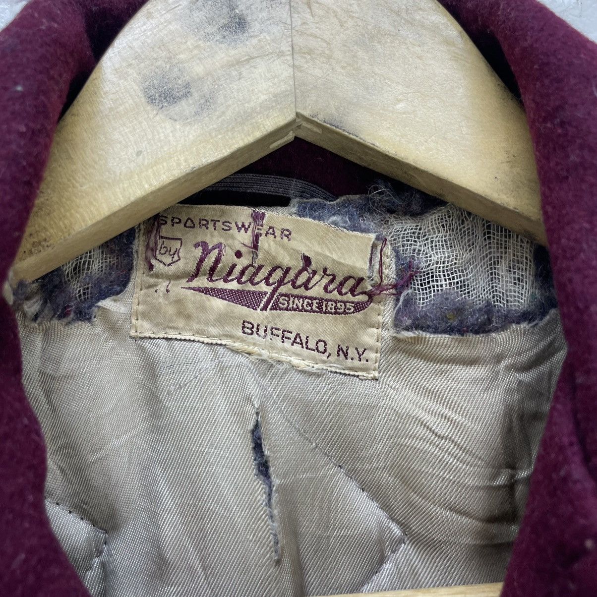 Champion 💥Vintage 60s Distressed Varsity Jacket Niaqara Buffalo BHS Size US S / EU 44-46 / 1 - 10 Thumbnail