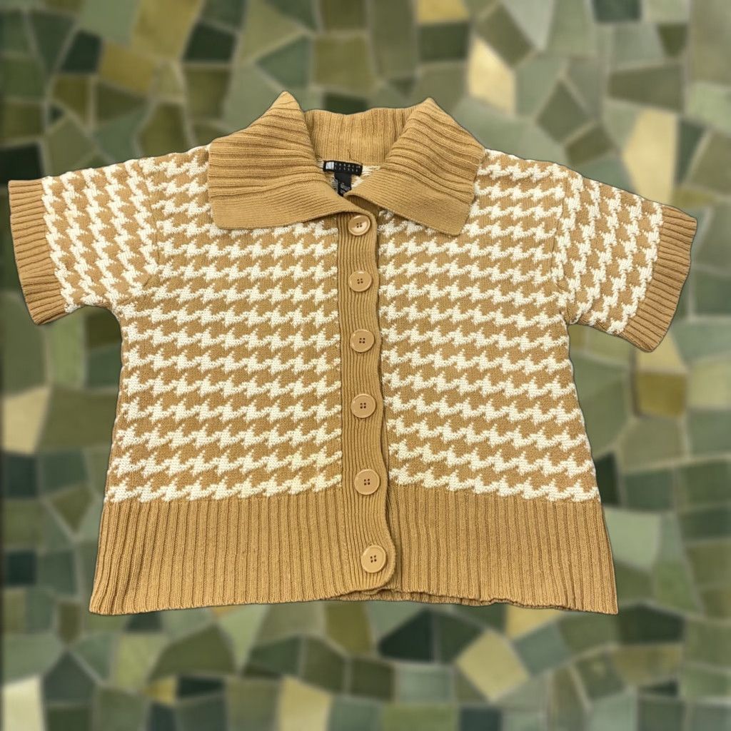 Vintage Carole Little Women's Sweater M Brown/White Houndstooth Button Knit Short Sleeve Geometric Cardigan Size M / US 6-8 / IT 42-44 - 1 Thumbnail