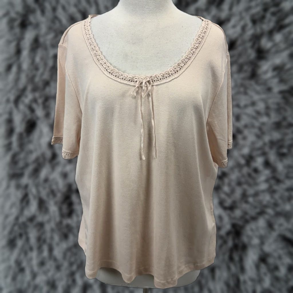 Ralph Lauren LAUREN RALPH LAUREN T-Shirt Plus Size 3X Women’s Pale Pink Crochet Trim Short Sleeve Cotton Size XXL / US 16-18 / IT 52-54 - 1 Thumbnail