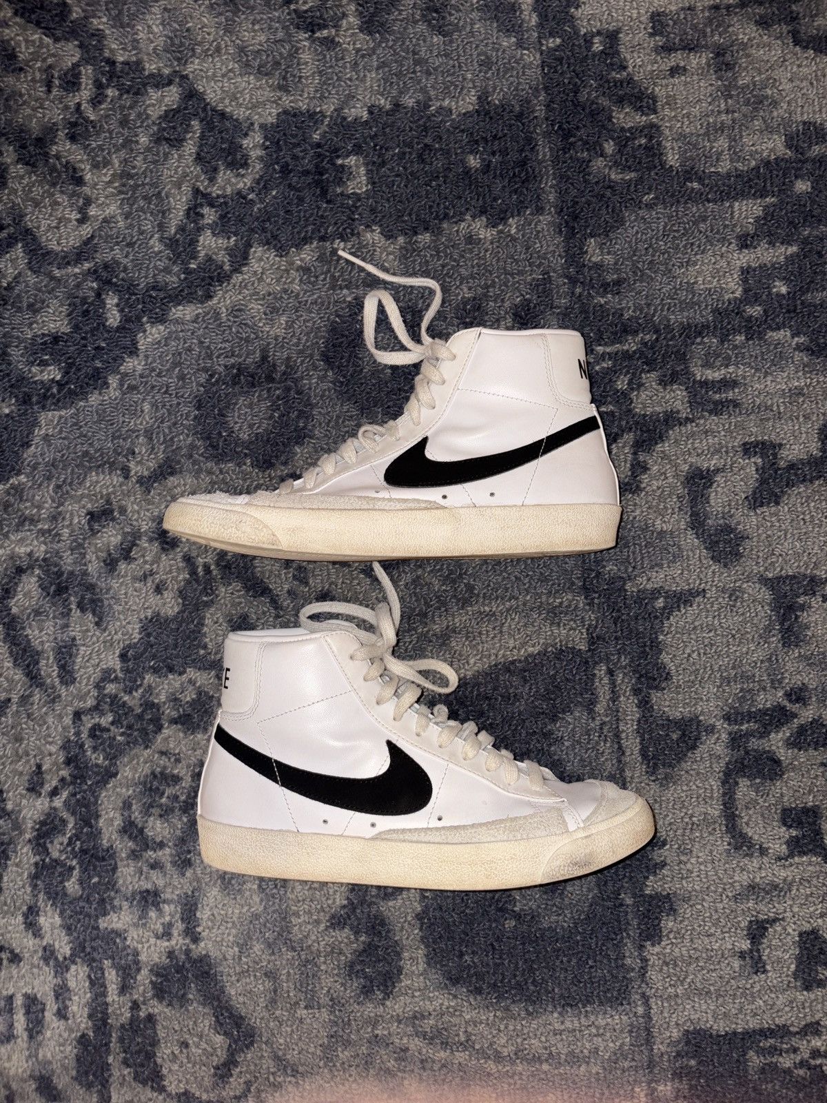 Nike Nike Blazer Mid 77 Size US 9 / IT 39 - 2 Thumbnail