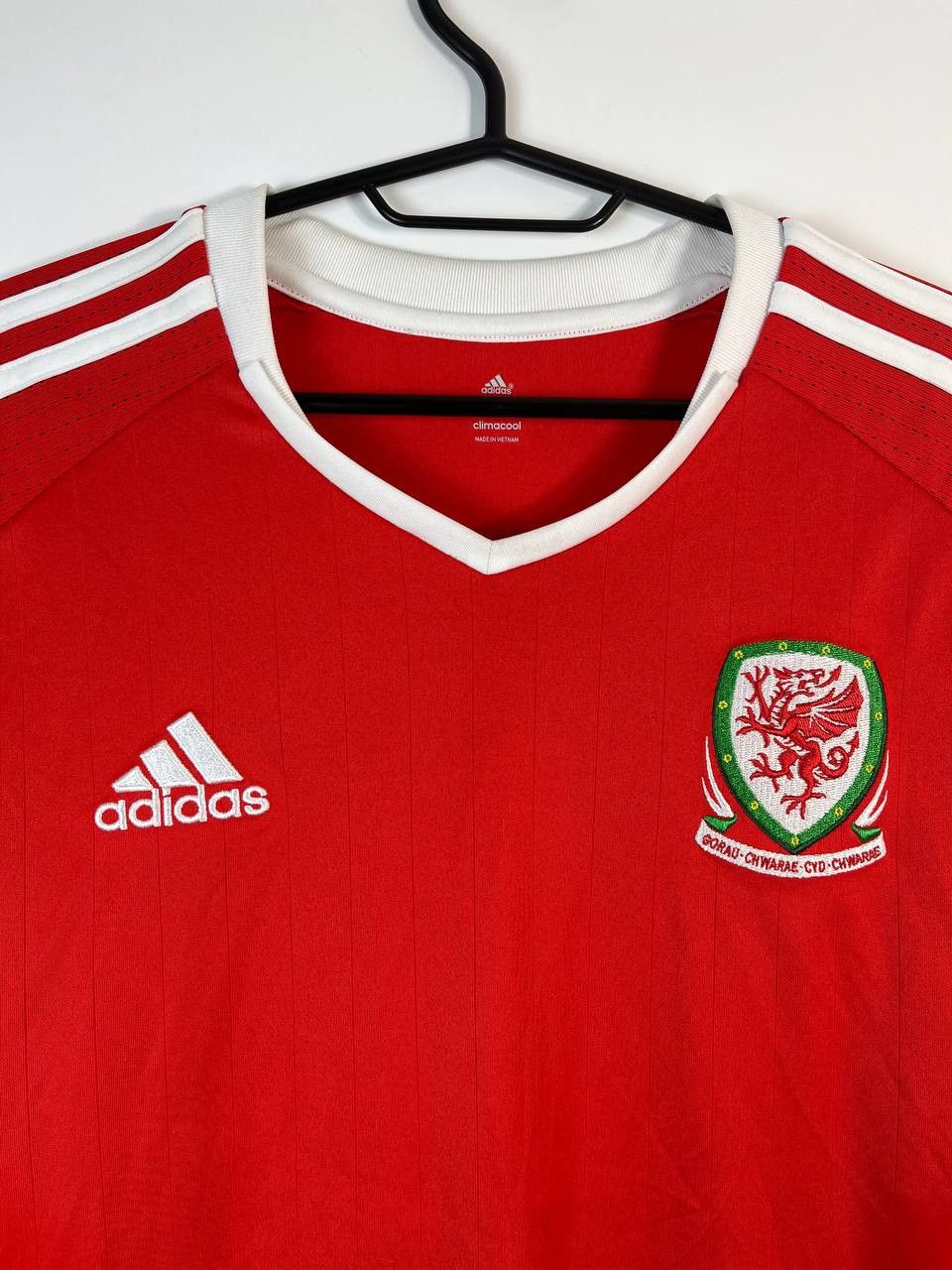 Adidas WALES HOME SHIRT EURO 2016 FOOTBALL ADIDAS AI6630 Size M Size US M / EU 48-50 / 2 - 2 Thumbnail