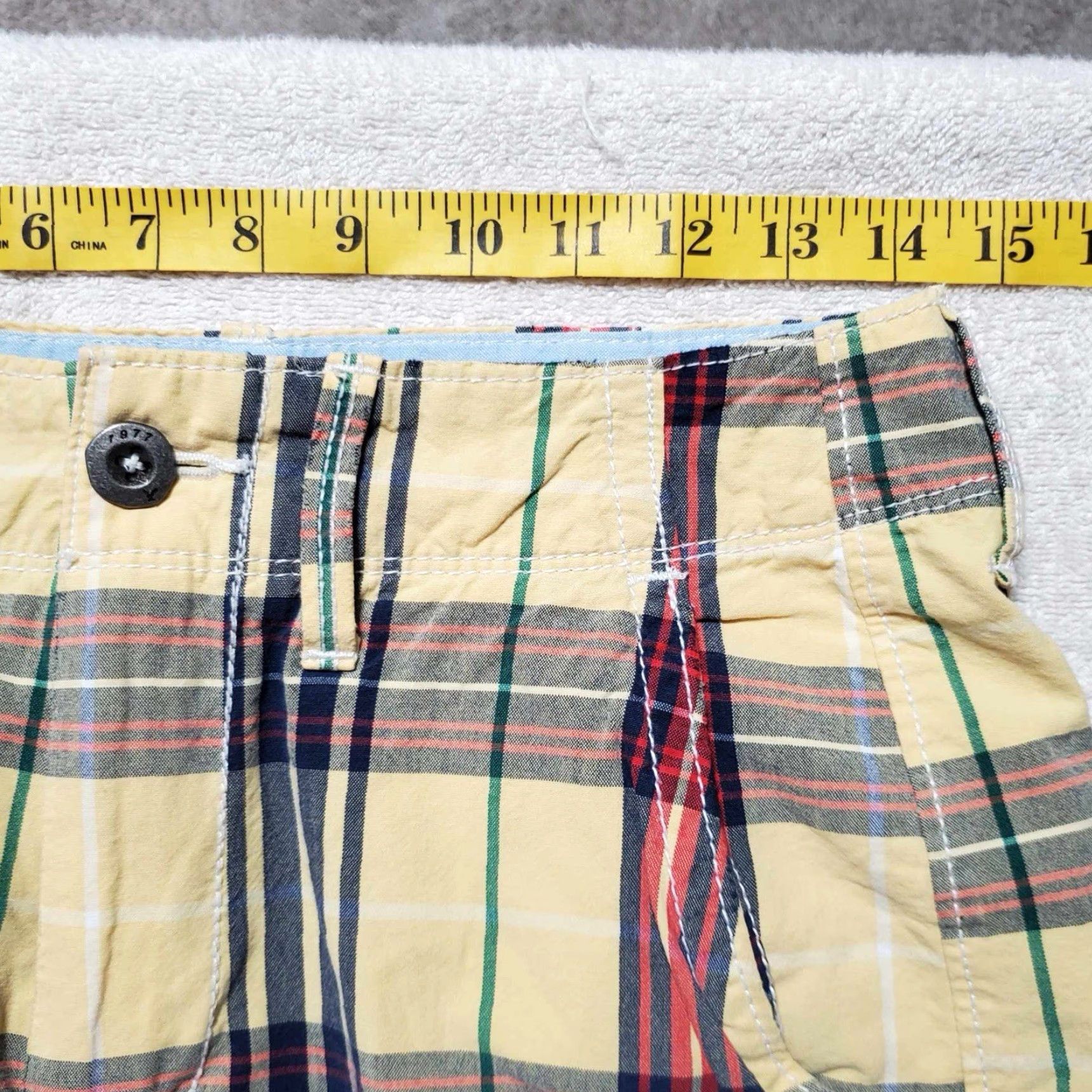 American Eagle Outfitters VINTAGE American Eagle Men 28 Camouflage Plaid Shorts Classic Length Size US 28 / EU 44 - 7 Thumbnail