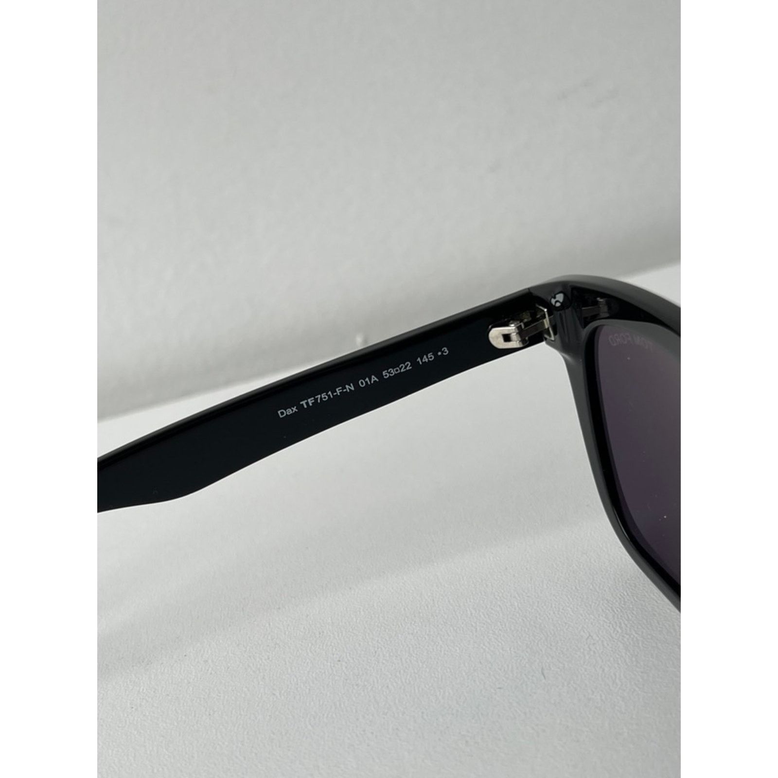Tom Ford Tom Ford FT0751-N Dax Unisex Sunglasses in Black Size ONE SIZE - 4 Thumbnail