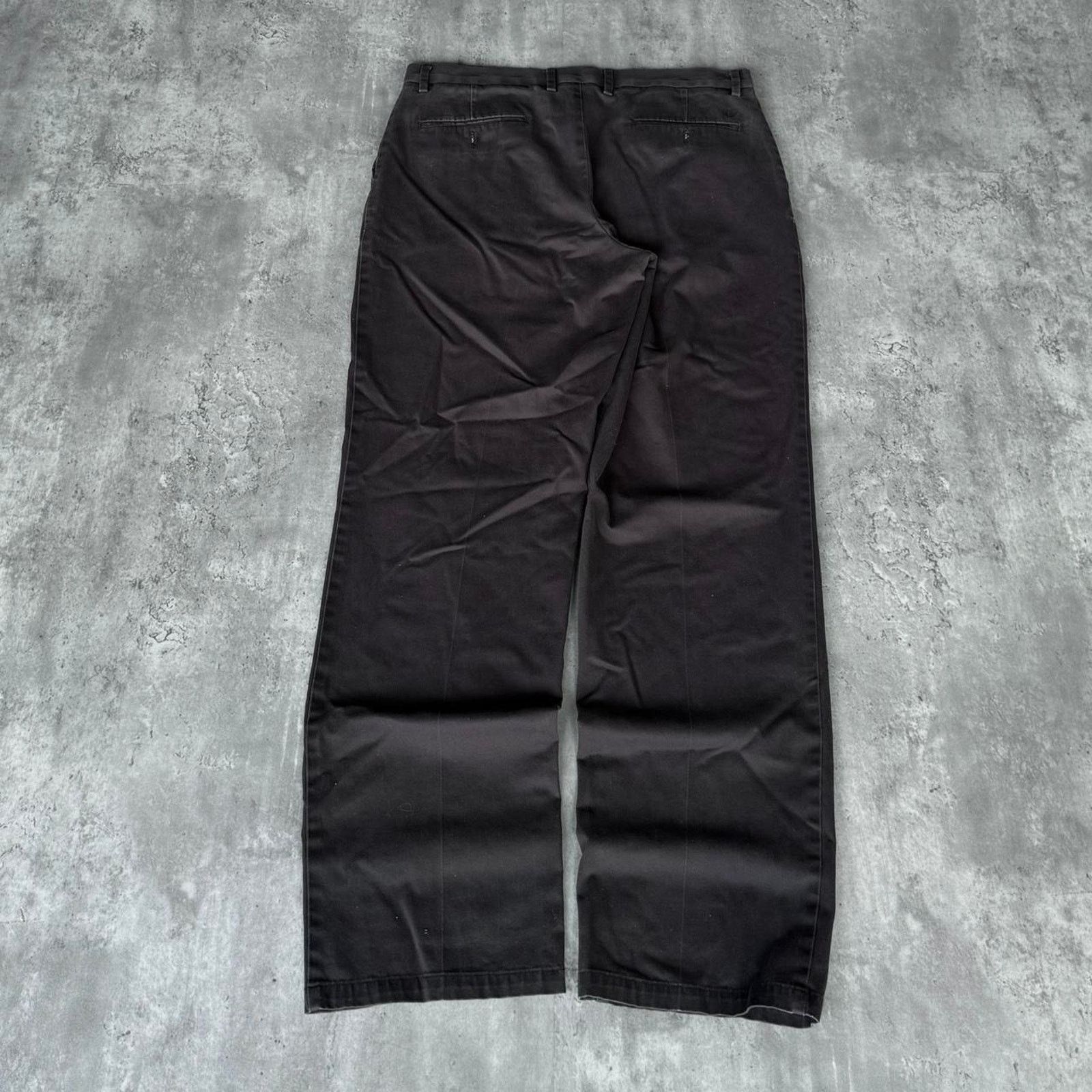 Dockers × Vintage Vintage Y2K Dockers Black Opium Essential Chino Dress Pants Size US 36 / EU 52 - 2 Thumbnail