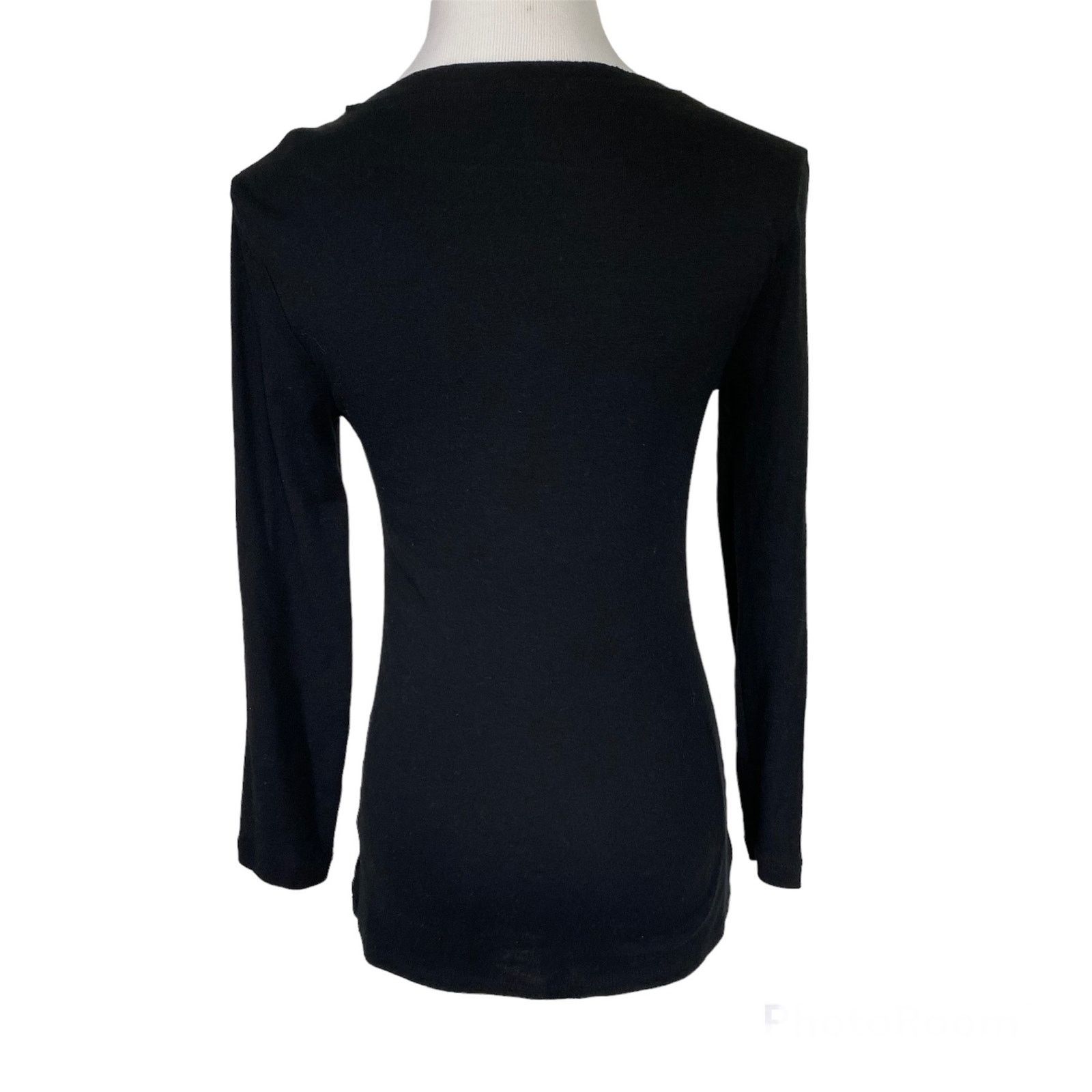 Old Navy Old Navy S Long Sleeve Black Ruffle V-Neck Shirt Top Blouse Size S / US 4 / IT 40 - 3 Thumbnail