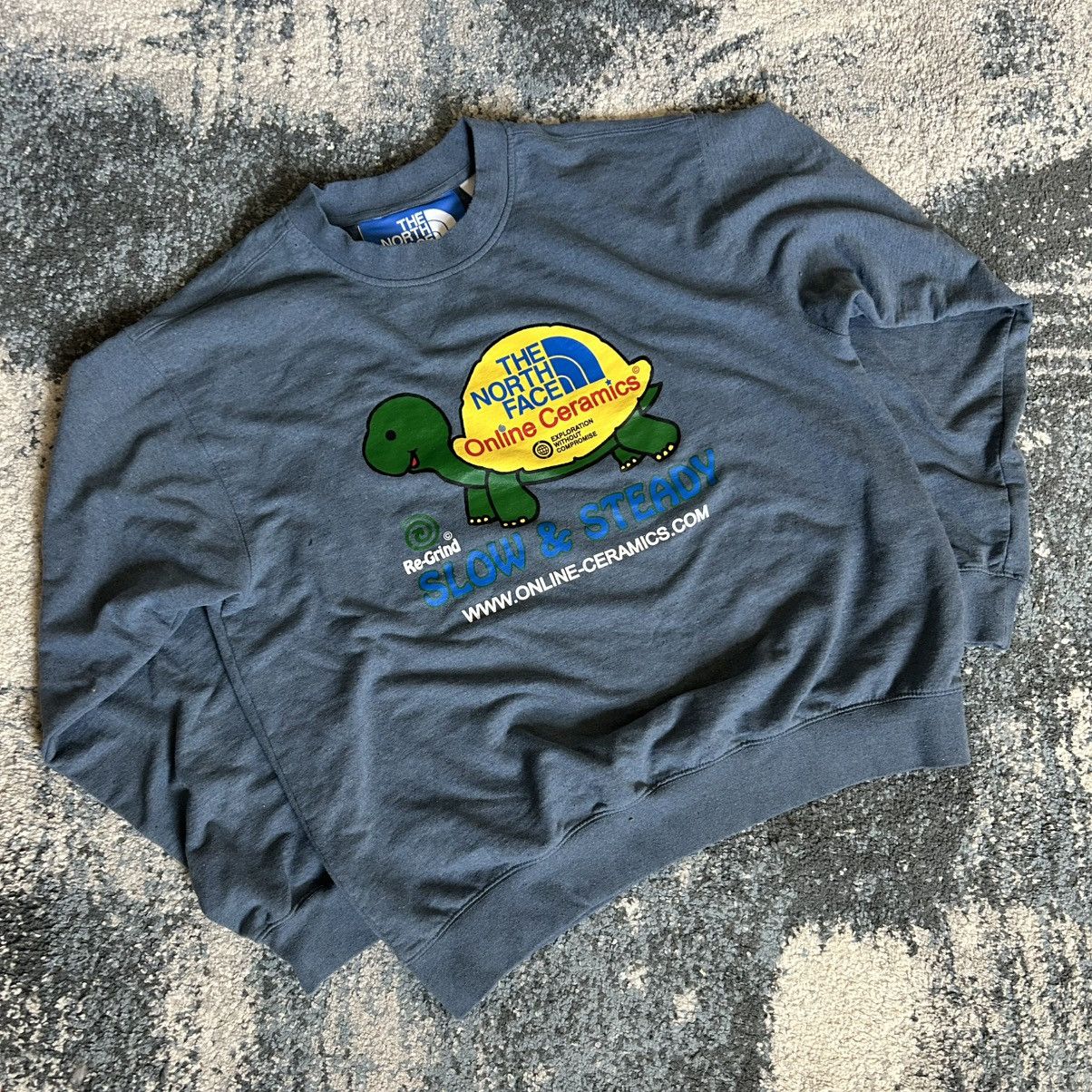 Online Ceramics × The North Face SLOW & STEADY TURTLE RE-GRiND RECYCLED COTTON BLEND CREWNECK Size US L / EU 52-54 / 3 - 19 Thumbnail