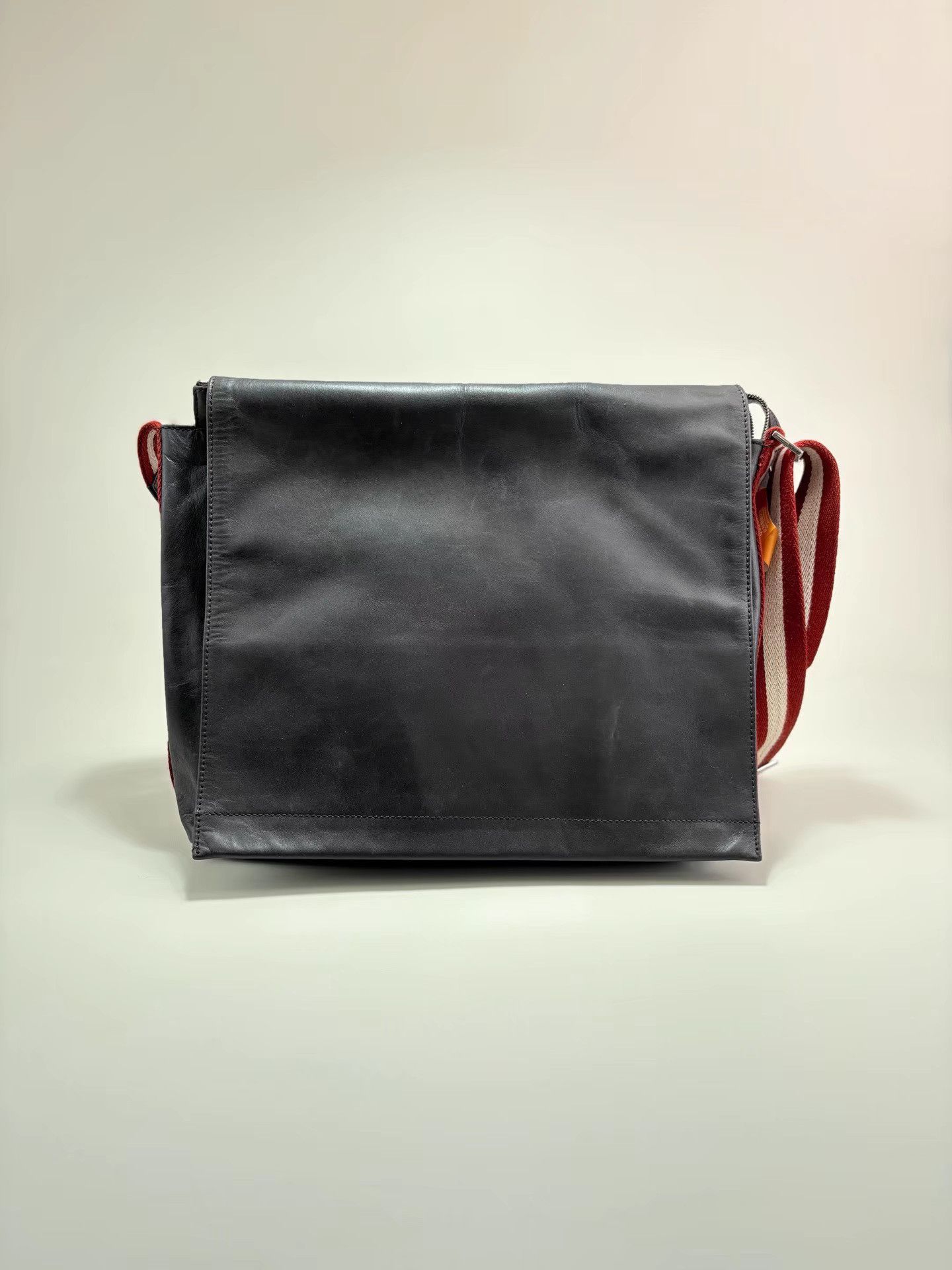 Bally BALLY Black Leather Shoulder Bag & Crossbody Bag Size ONE SIZE - 1 Thumbnail