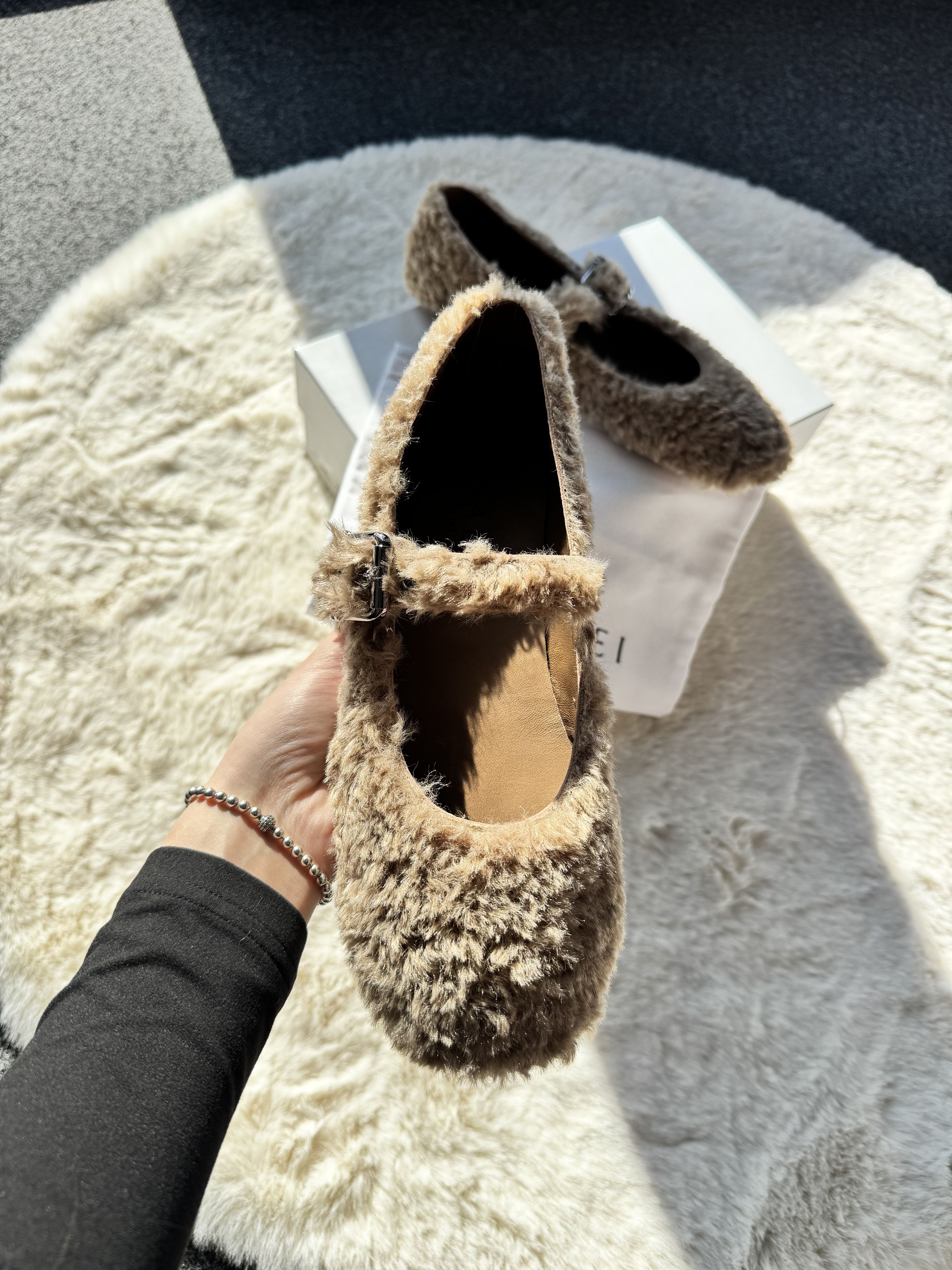 Casedei Moschino Valsenales - Fur ballets flats caramello 40 Size US 9.5 / IT 39.5 - 2 Thumbnail